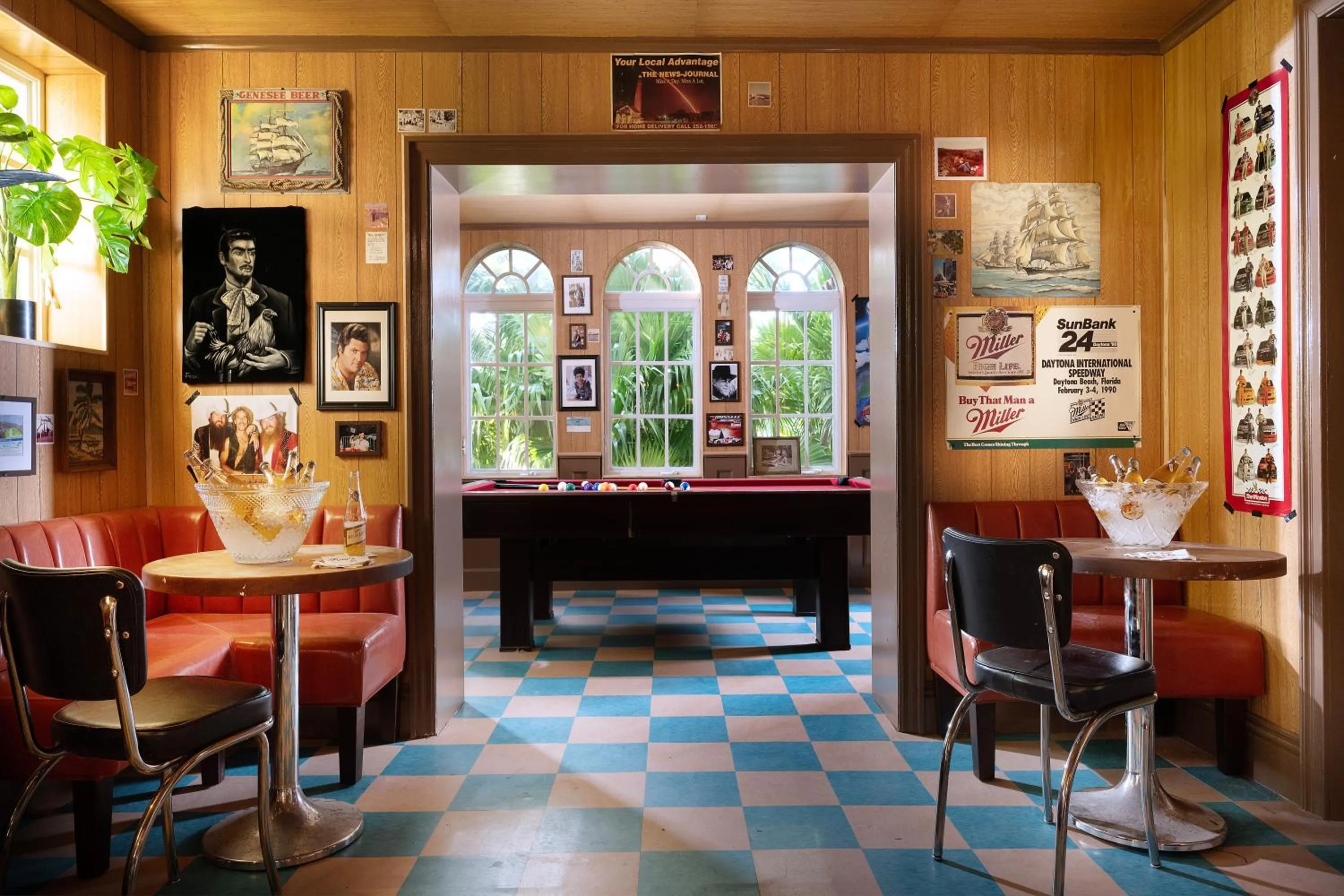 Billiard in Freehand Miami