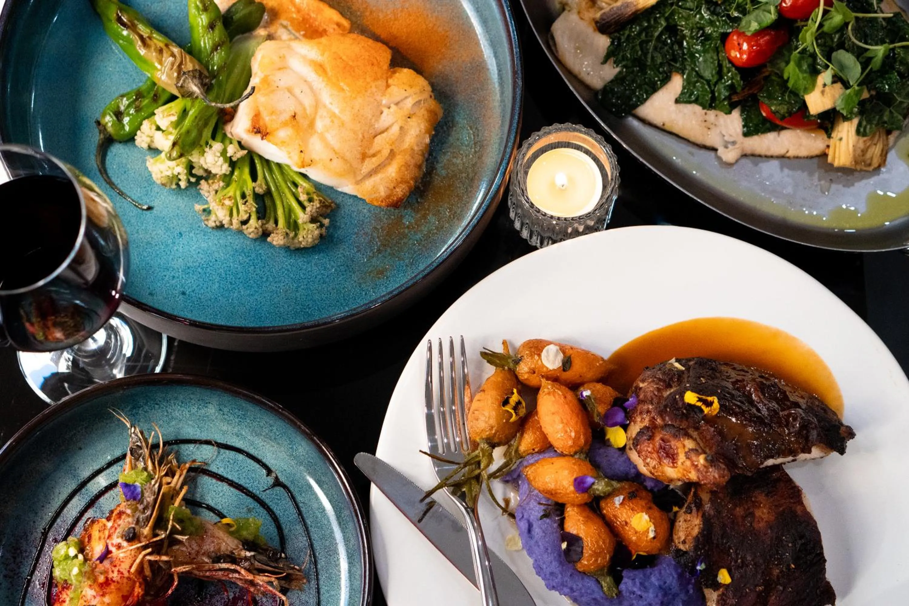 Restaurant/places to eat in Hotel Belleclaire Central Park