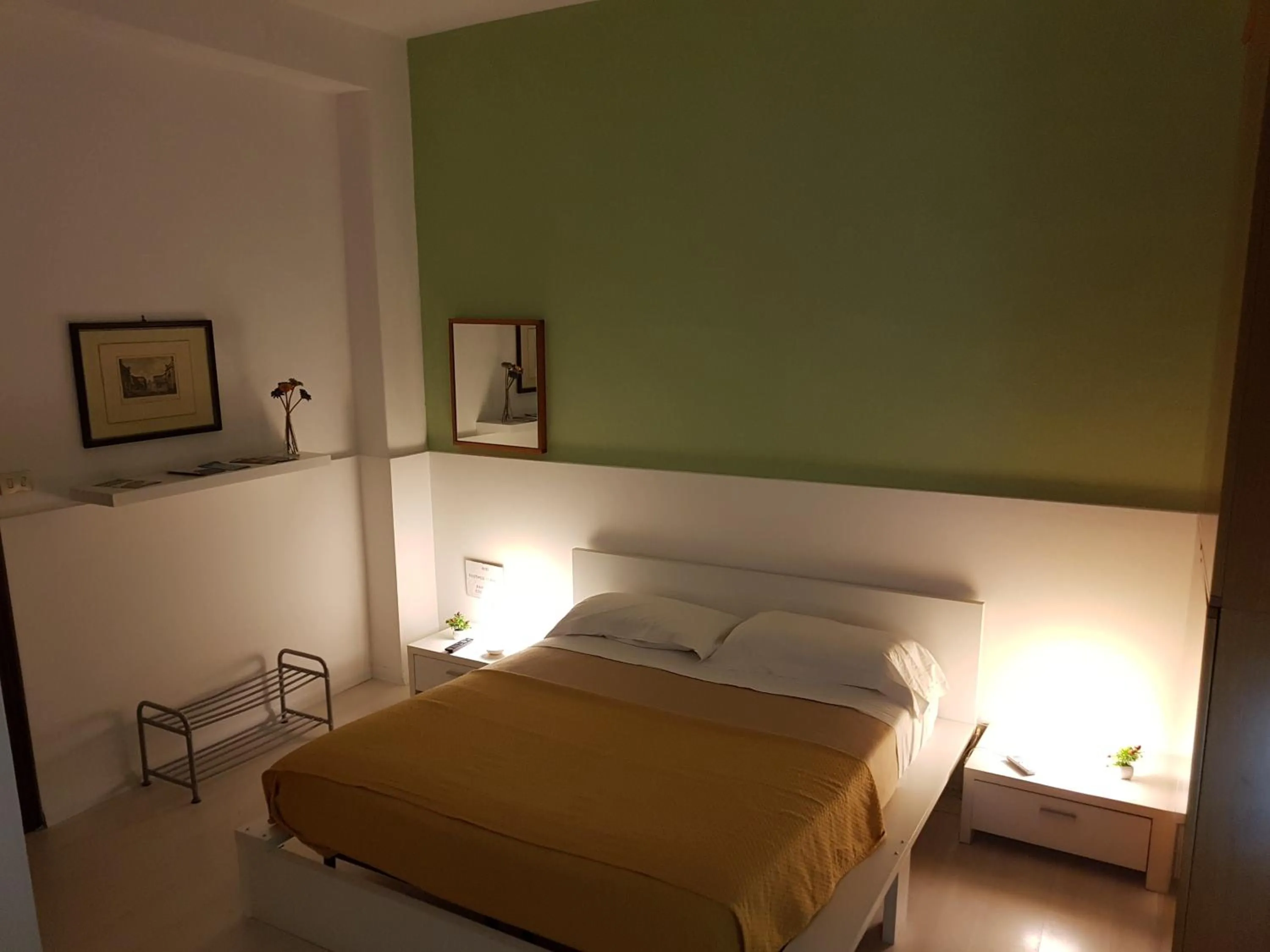 Photo of the whole room, Bed in Borgo Marinaro