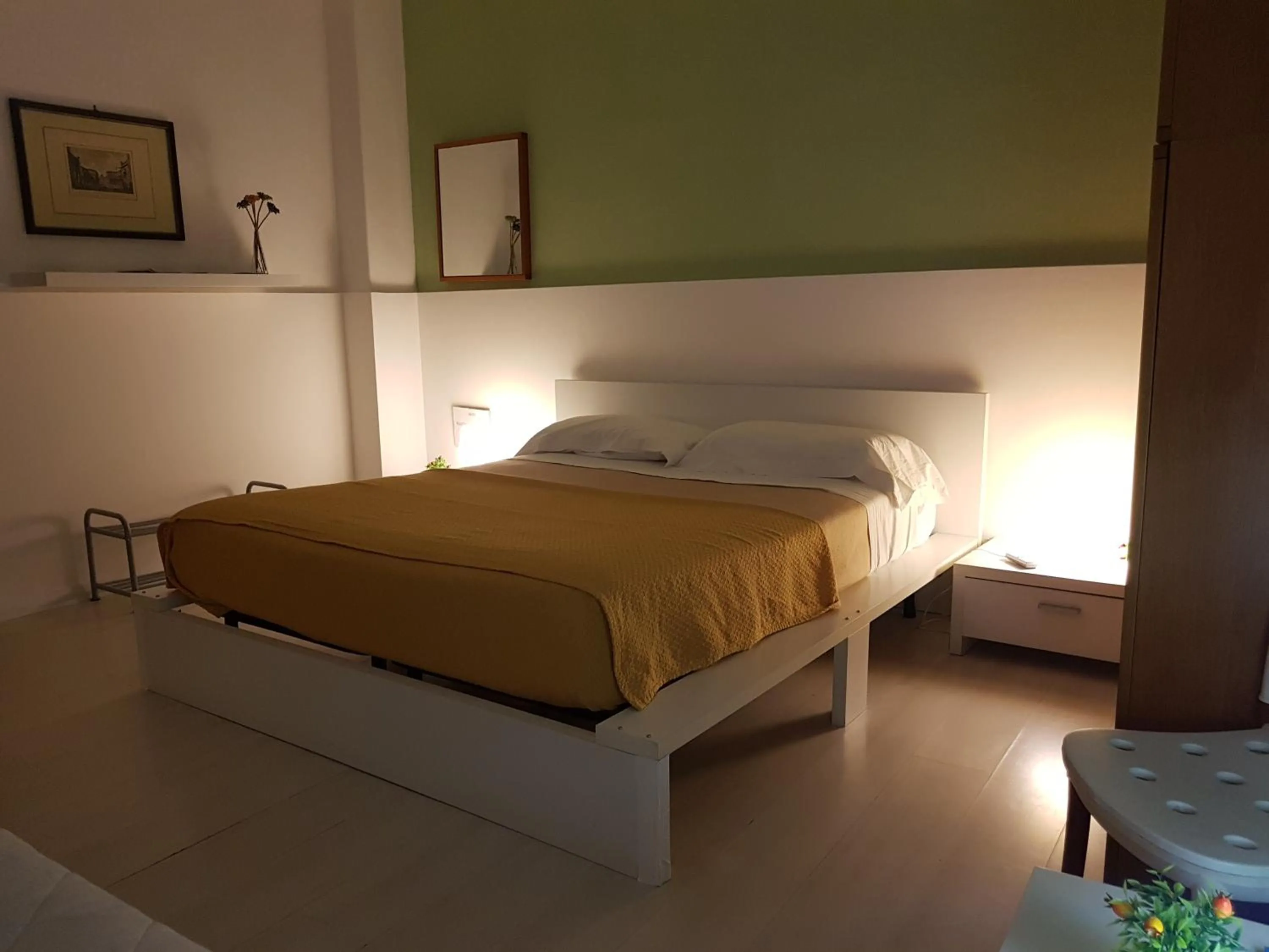 Photo of the whole room, Bed in Borgo Marinaro