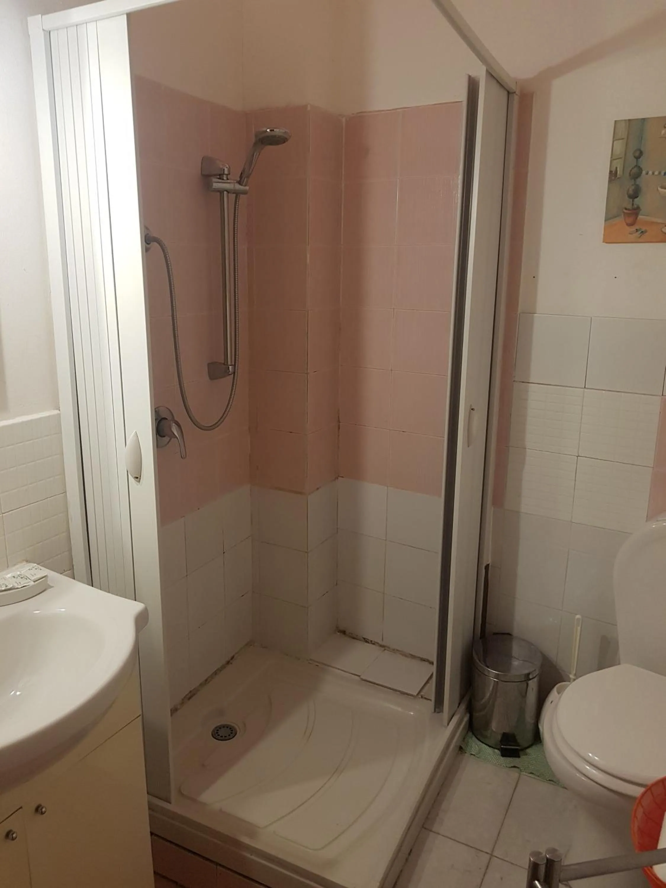 Bathroom in Borgo Marinaro