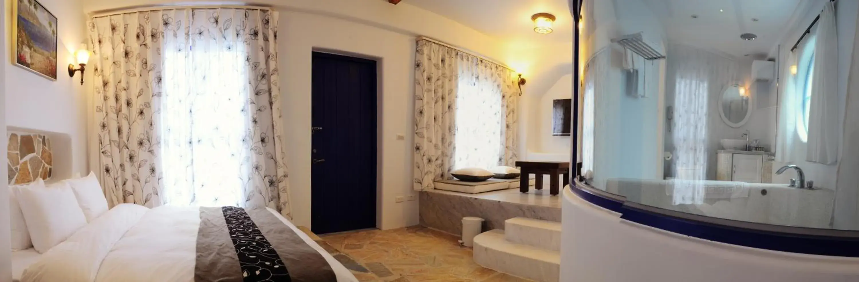 Bed in Chateau Villa Bed in Chateau Villa