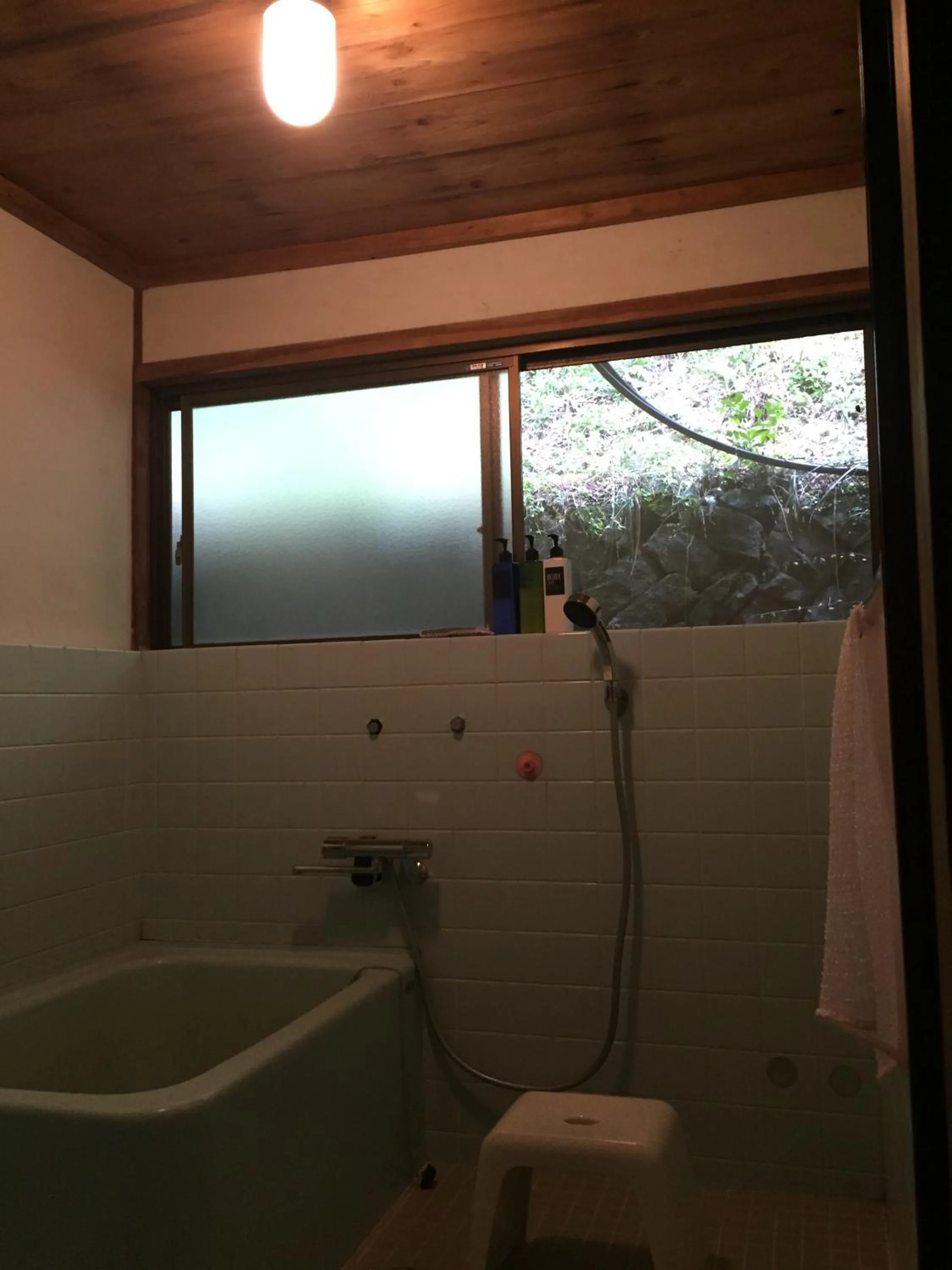 Shower in Kumano Winery Guest House