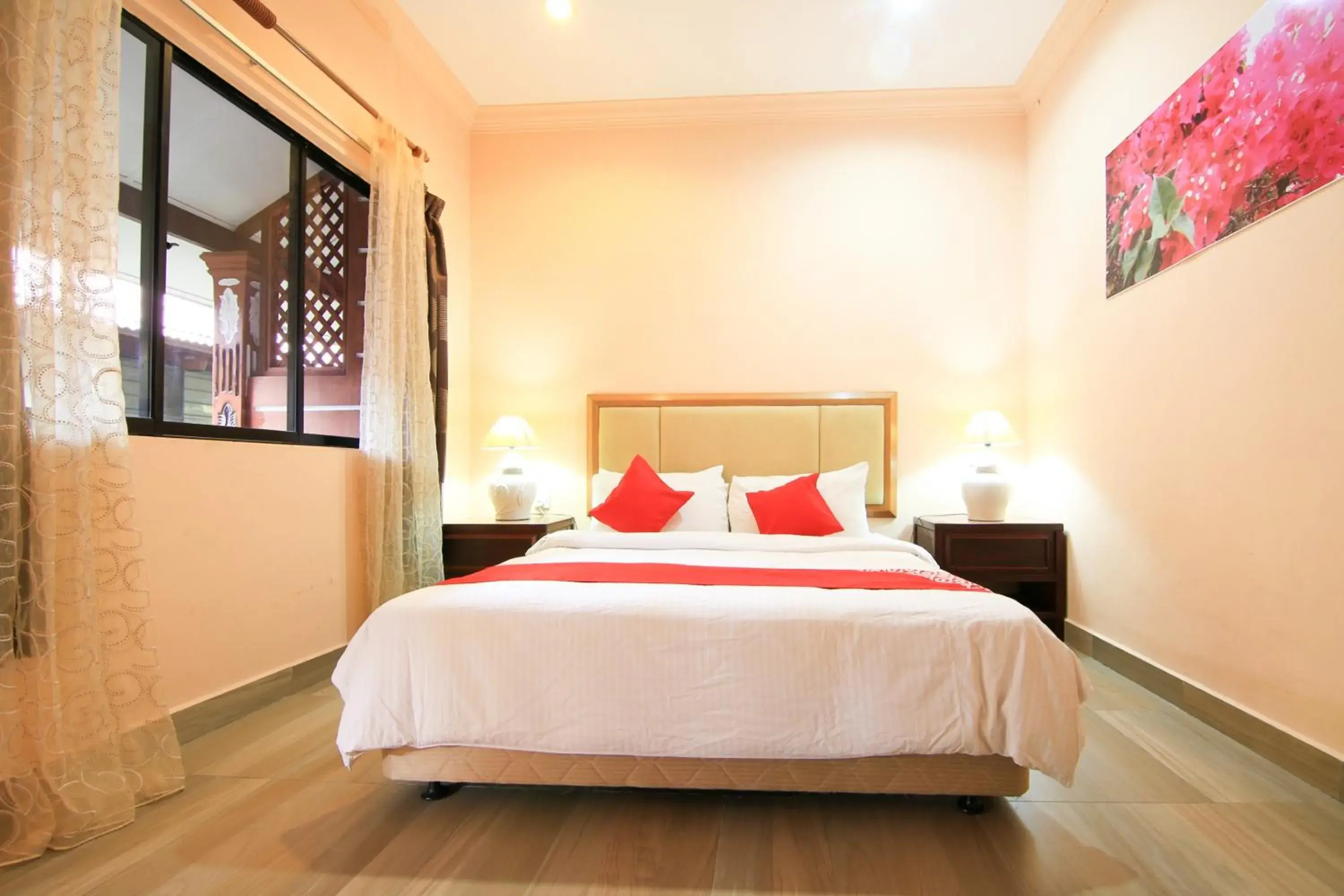 Bedroom, Bed in Hotel O Ombak Inn Chalet Bedroom, Bed in Hotel O Ombak Inn Chalet