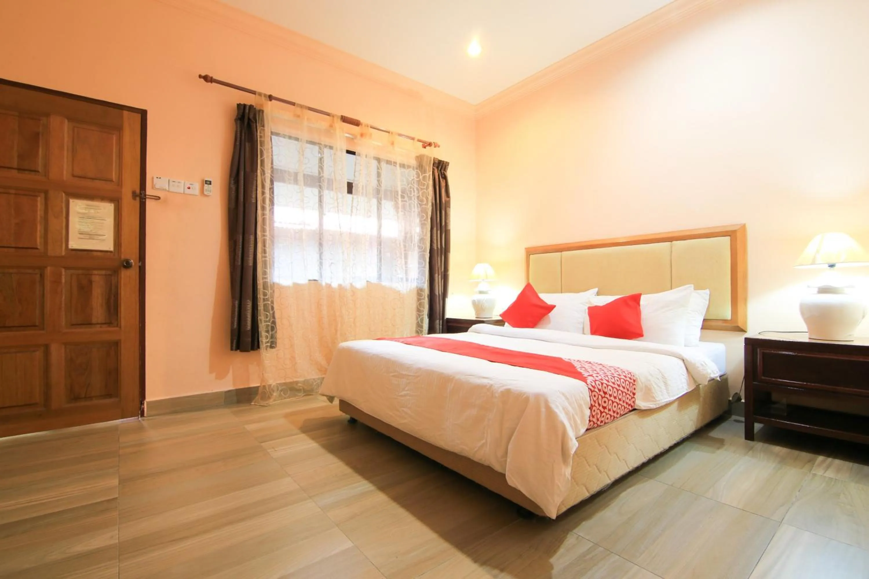 Bedroom, Bed in Hotel O Ombak Inn Chalet