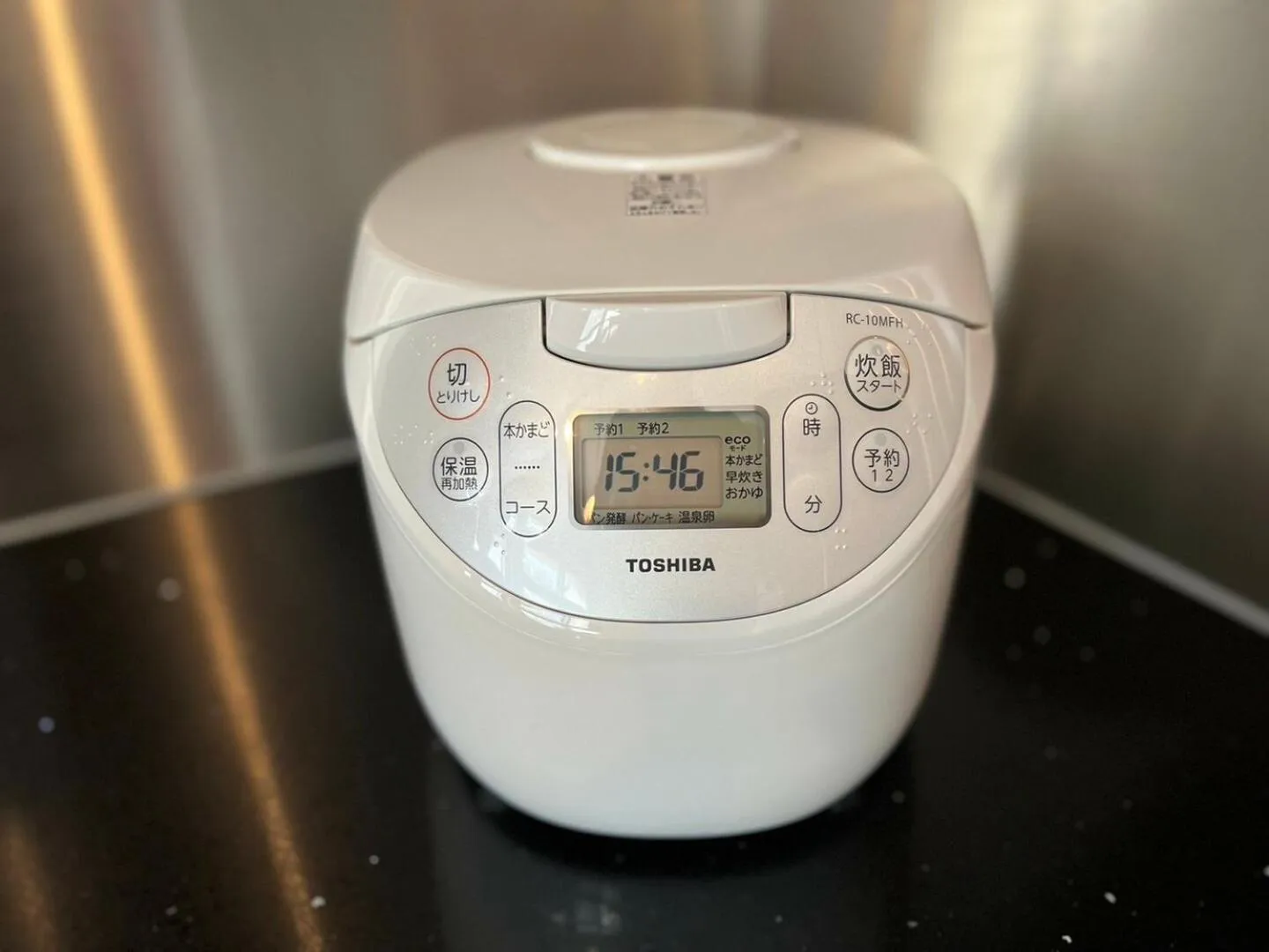 kitchen in SUMITSUGU HOUSE Grandpa