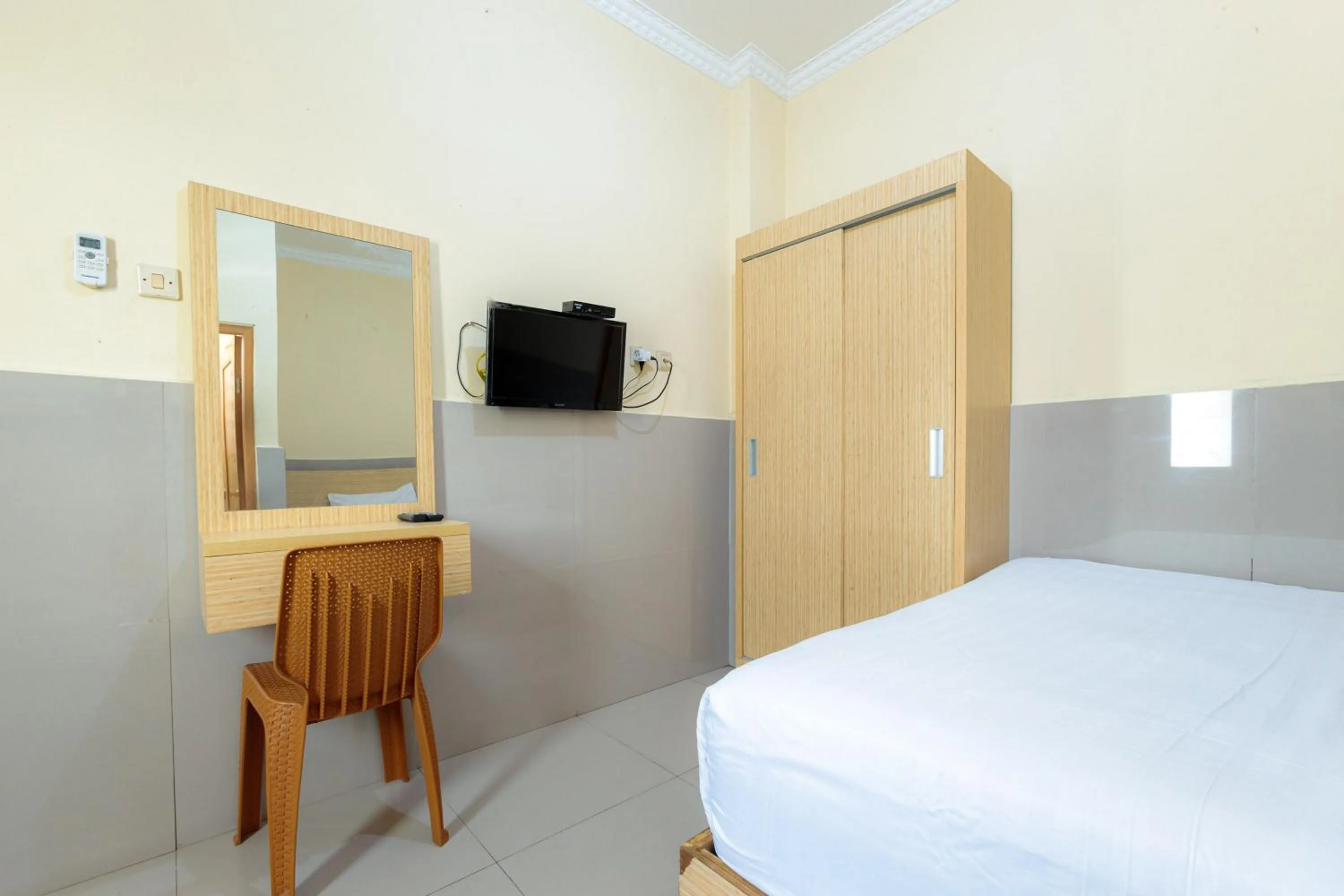 Bed in Super OYO 1524 D' Paseban