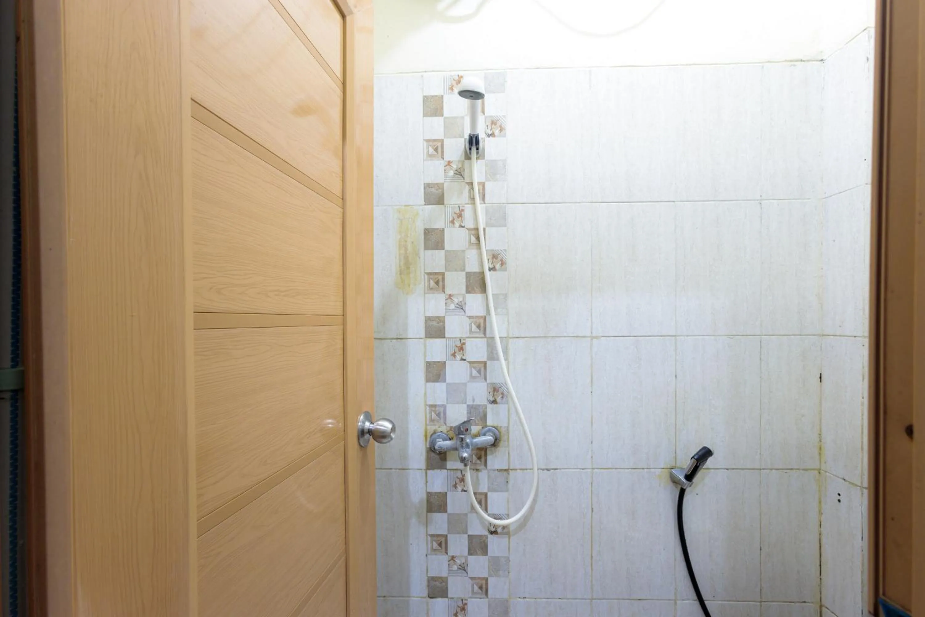 Bathroom in Super OYO 1524 D' Paseban