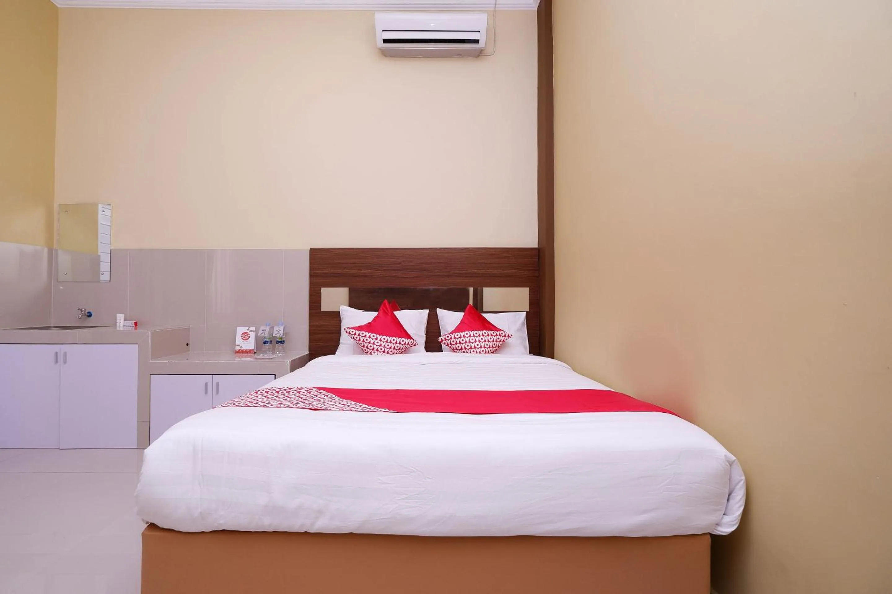 Bedroom in Super OYO 1506 Shabrina 2 Syariah