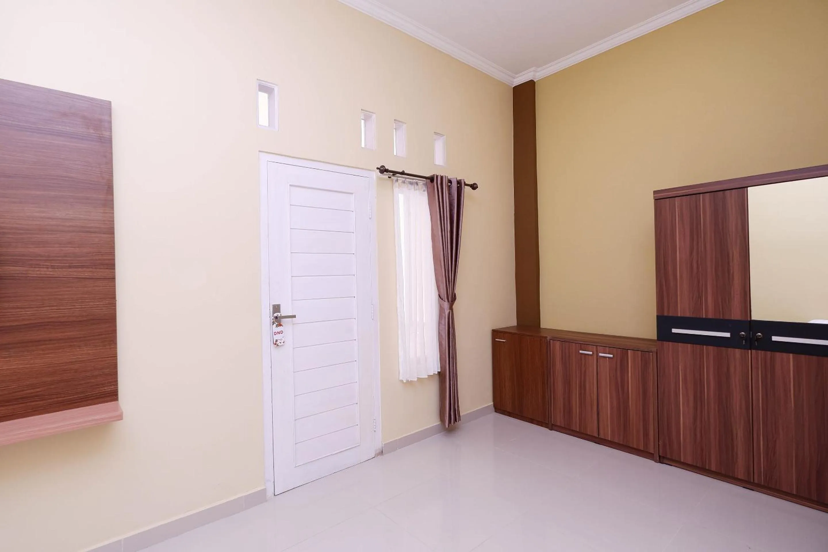 Bedroom in Super OYO 1506 Shabrina 2 Syariah