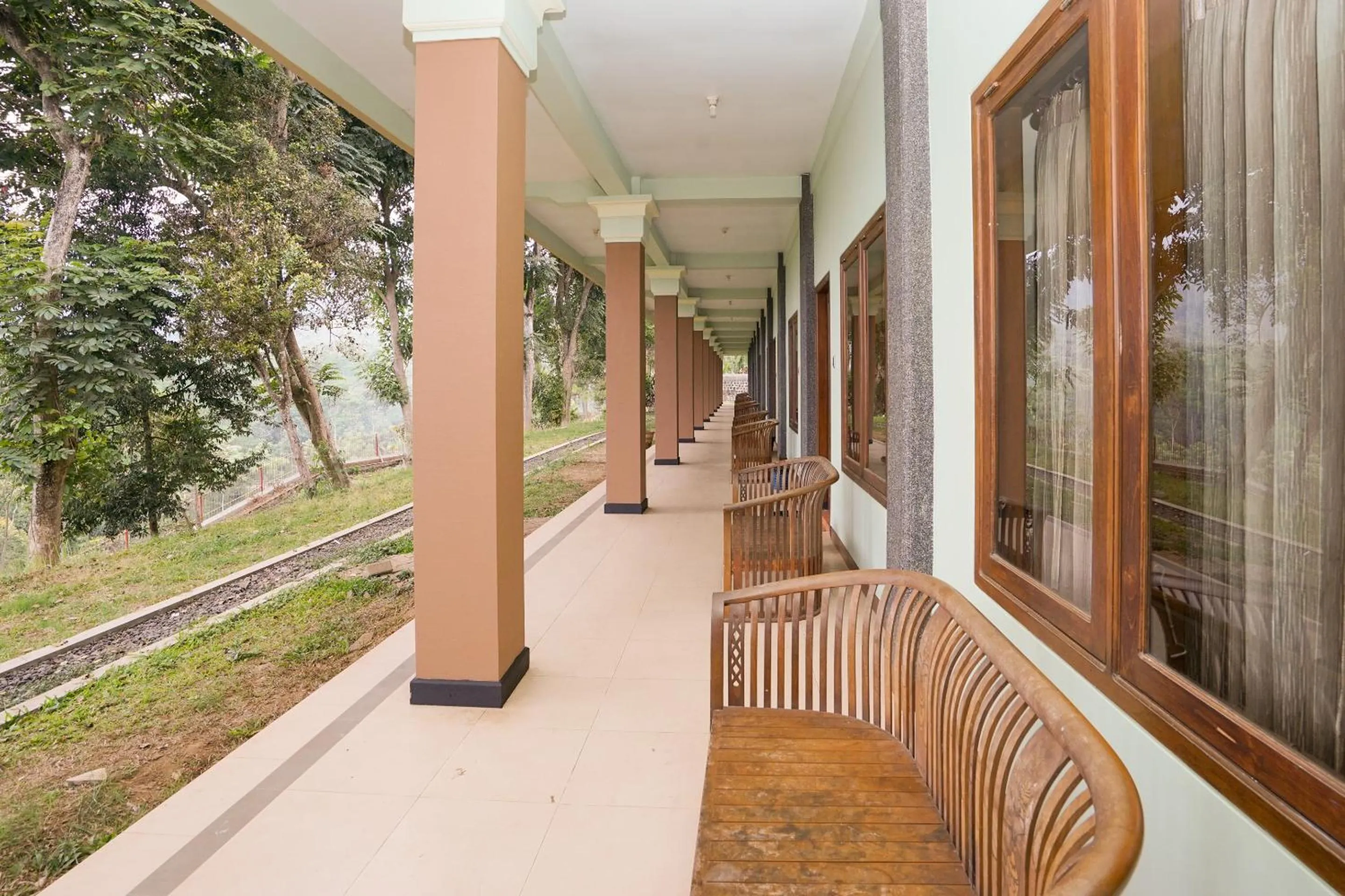 Facade/entrance in Hotel Bumi Bermi Permai near Bermi Eco Park Mitra RedDoorz