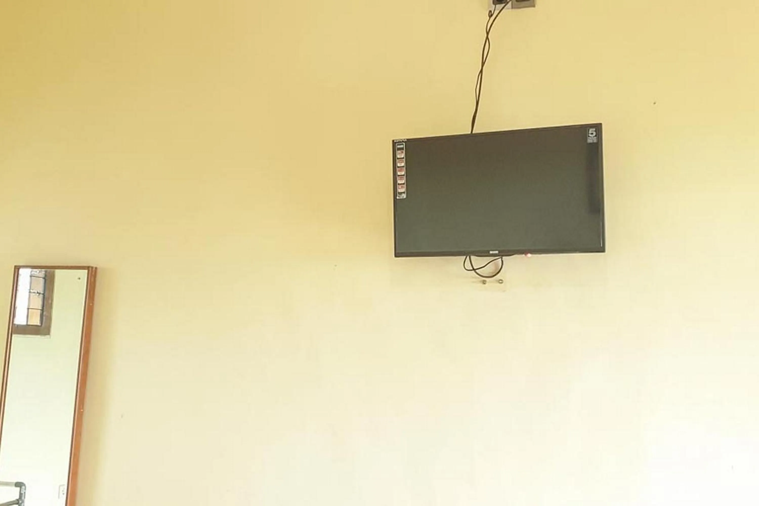 Hotel Bumi Bermi Permai near Bermi Eco Park Mitra RedDoorz