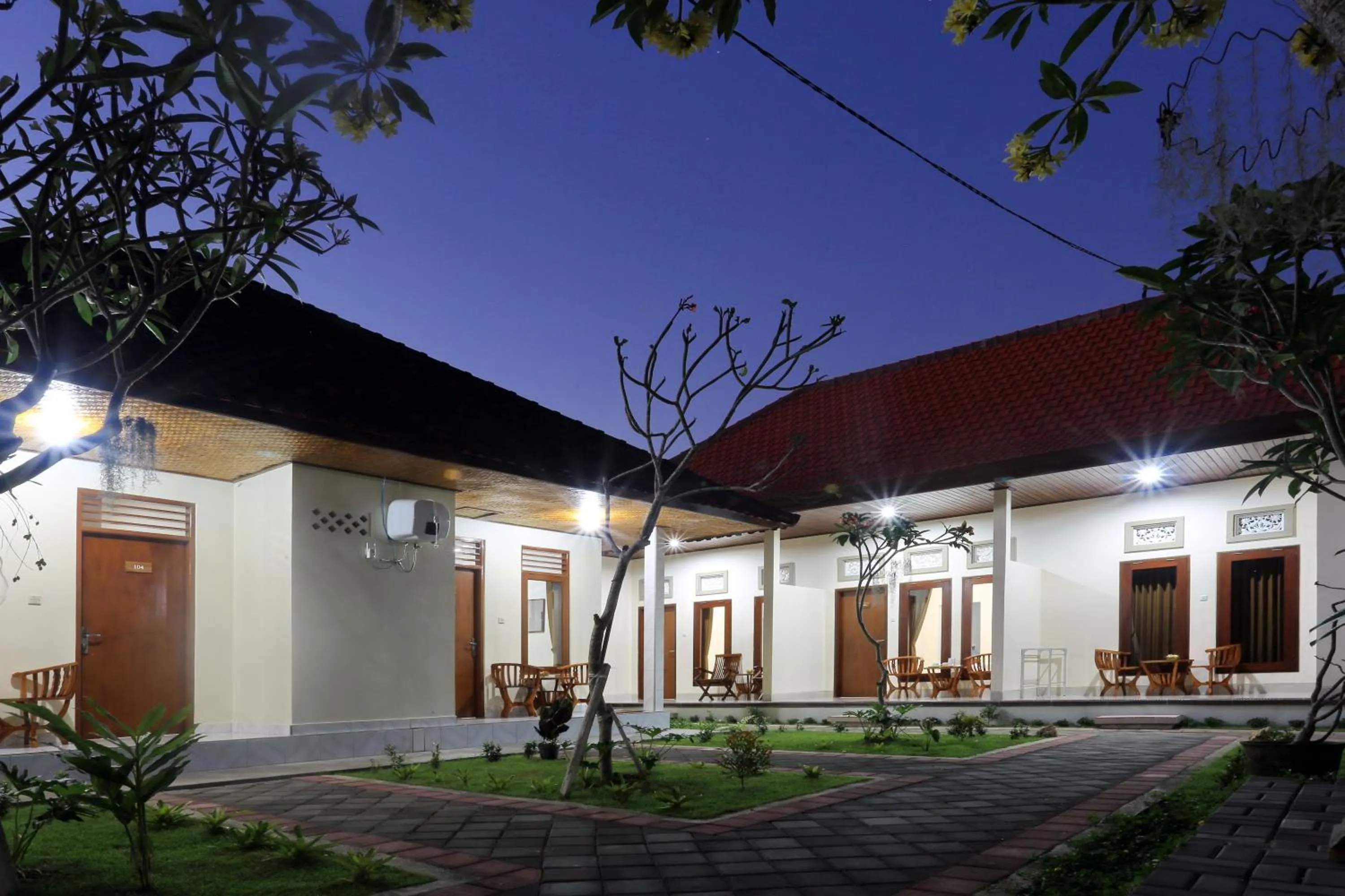 Property building in Manda Homestay