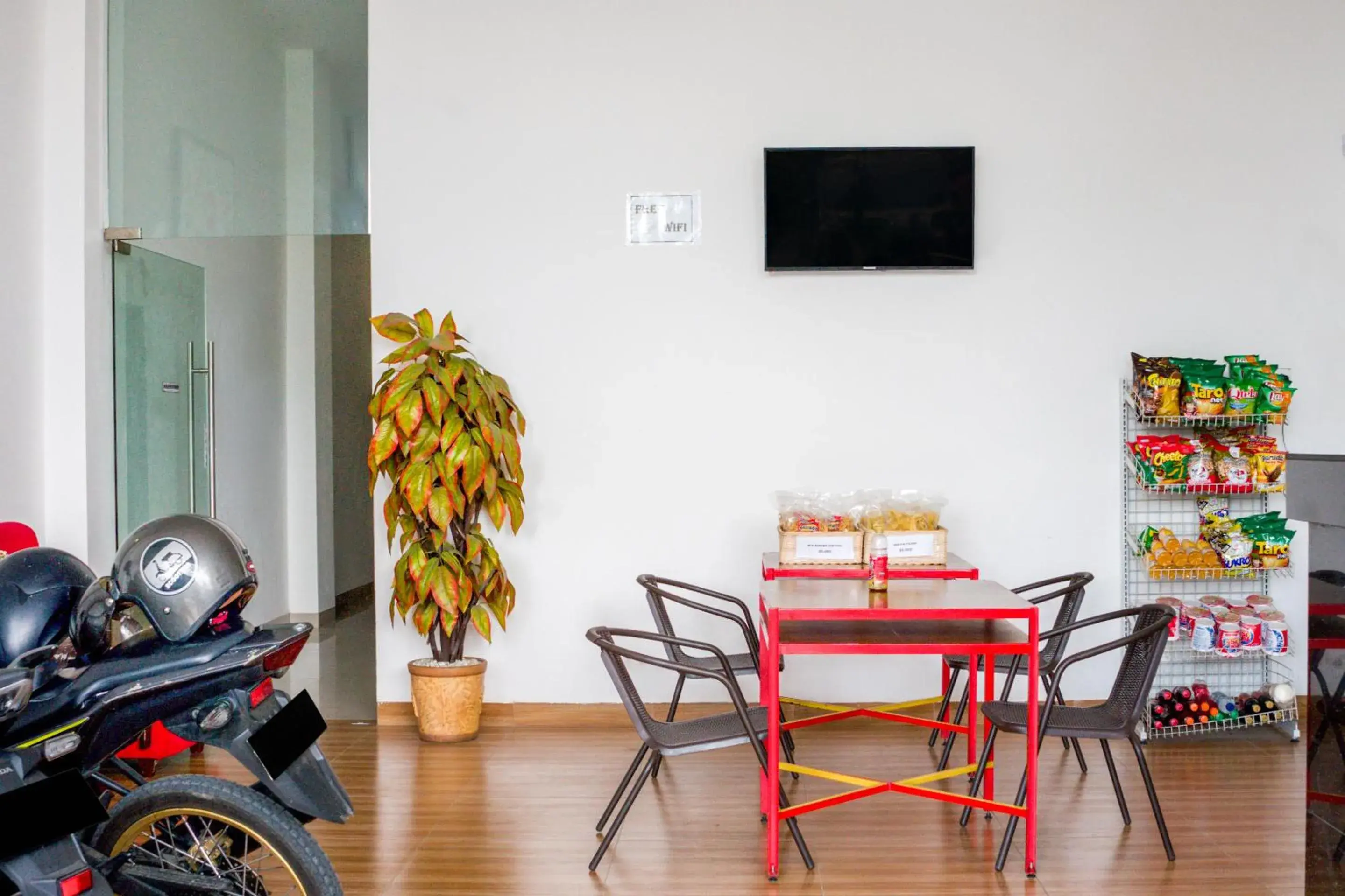 Restaurant/places to eat in Hotel O Papakoel Restaurant/places to eat in Hotel O Papakoel