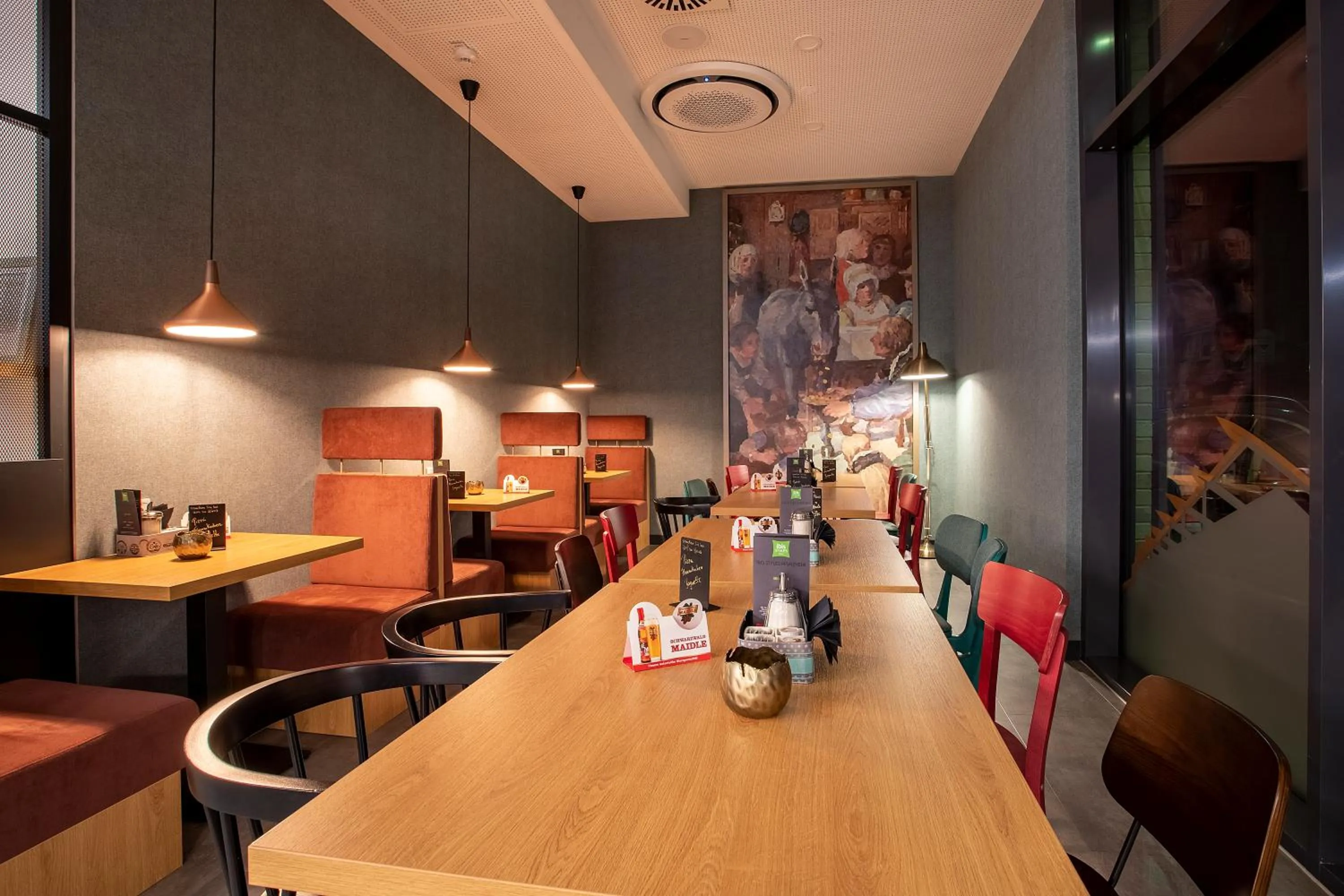 Lobby or reception in ibis Styles Pforzheim