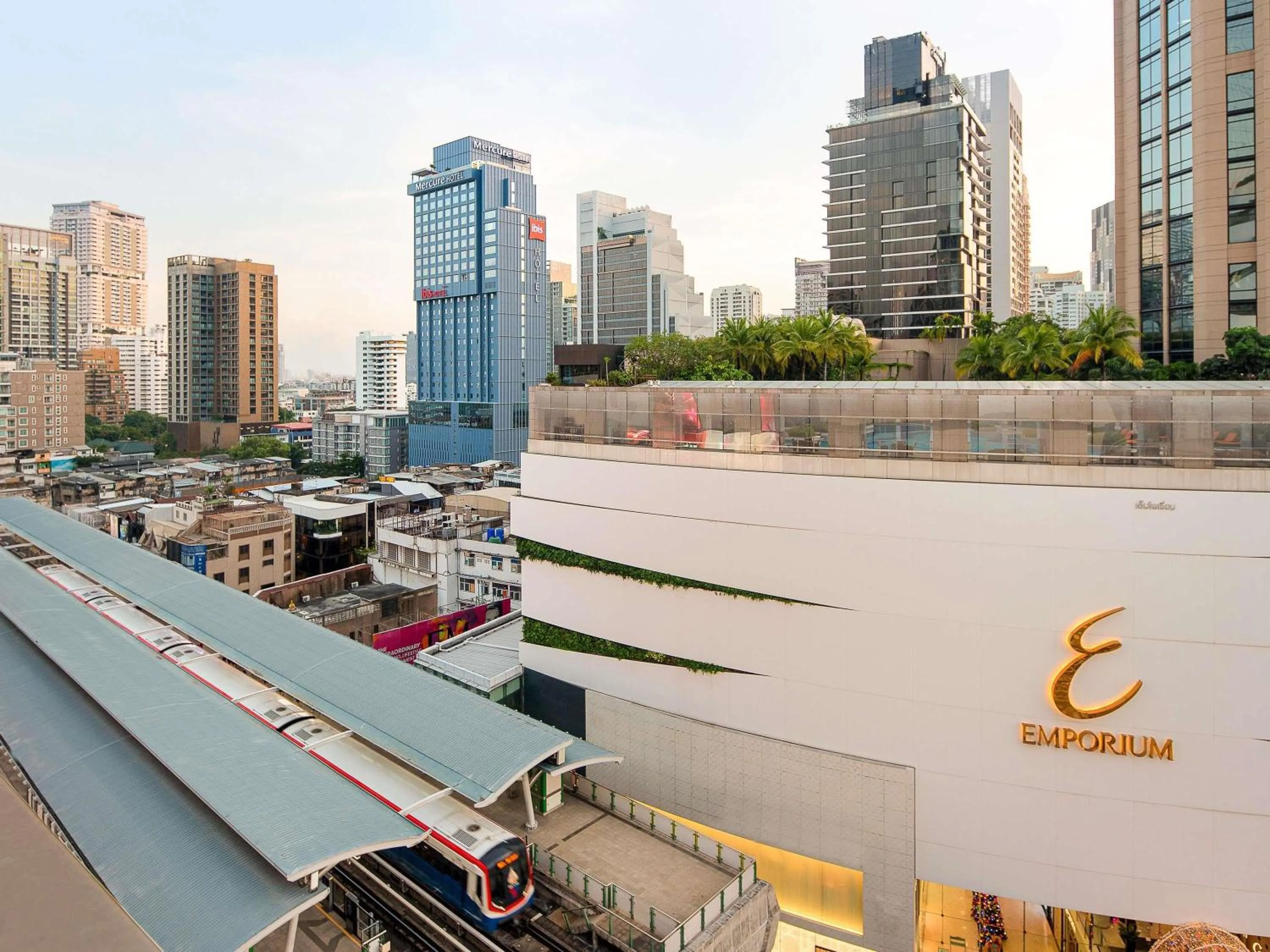 Property building in ibis Bangkok Sukhumvit 24