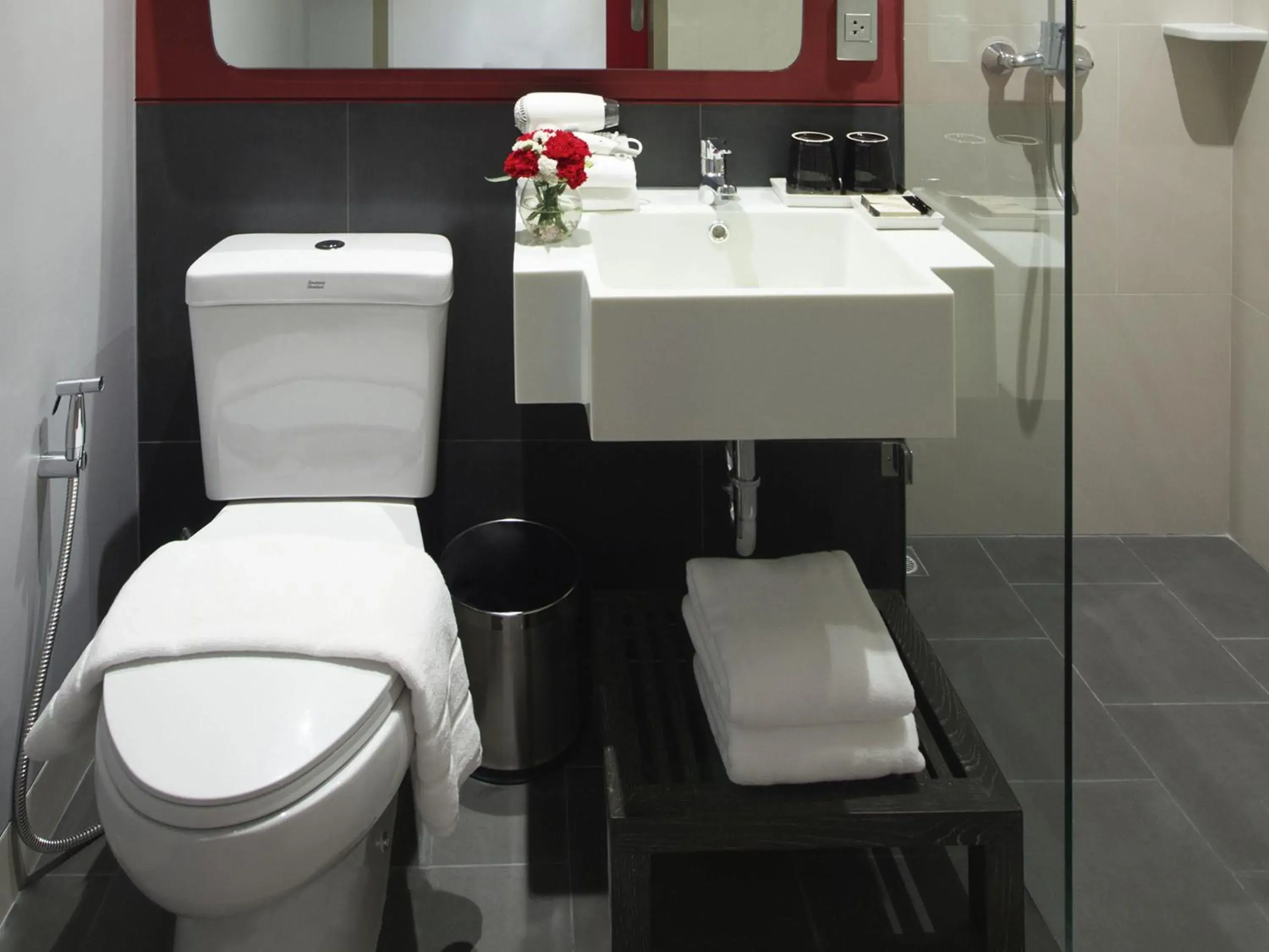 Bedroom in ibis Bangkok Sukhumvit 24 Bedroom in ibis Bangkok Sukhumvit 24