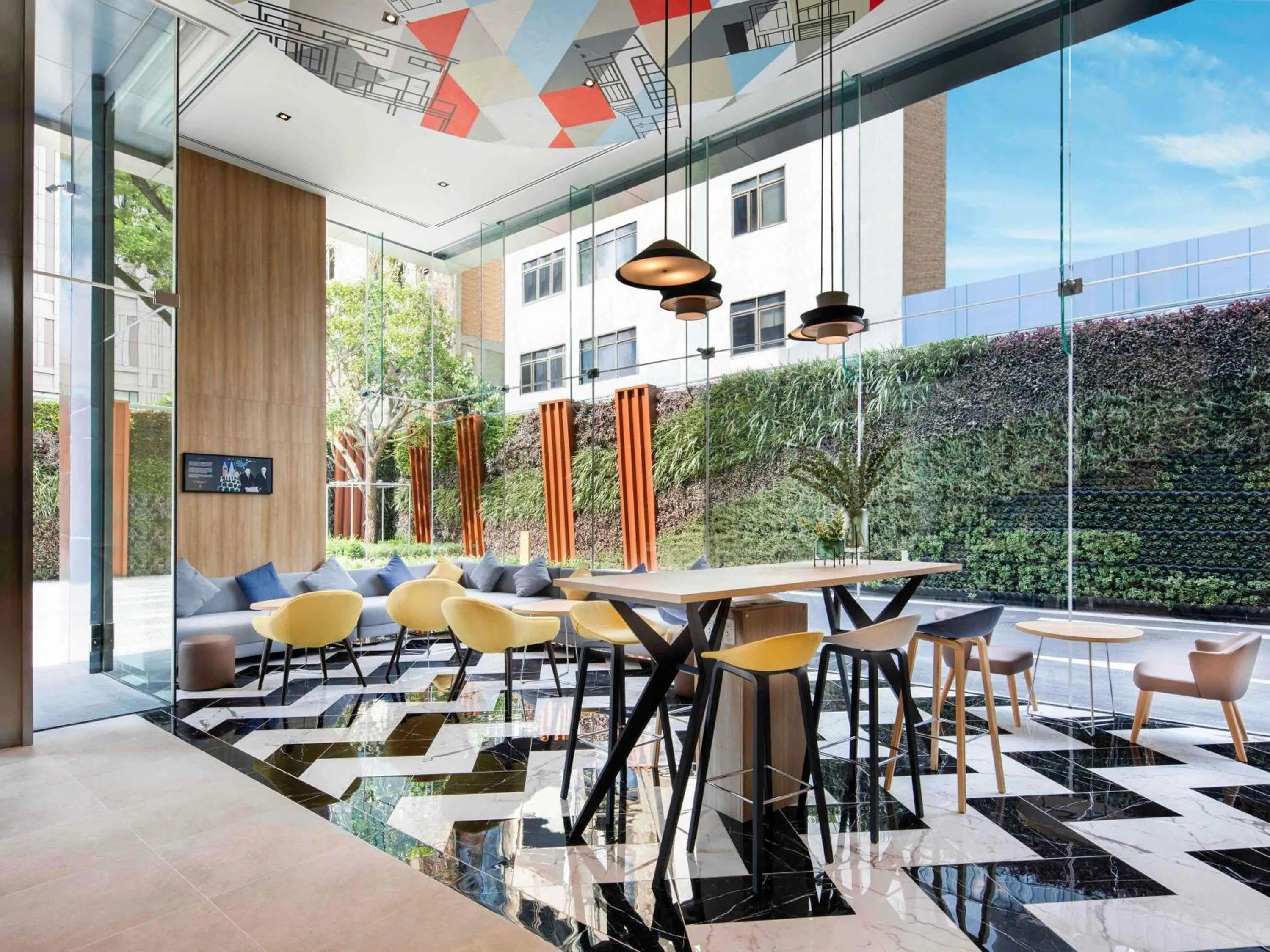 Property building in ibis Bangkok Sukhumvit 24