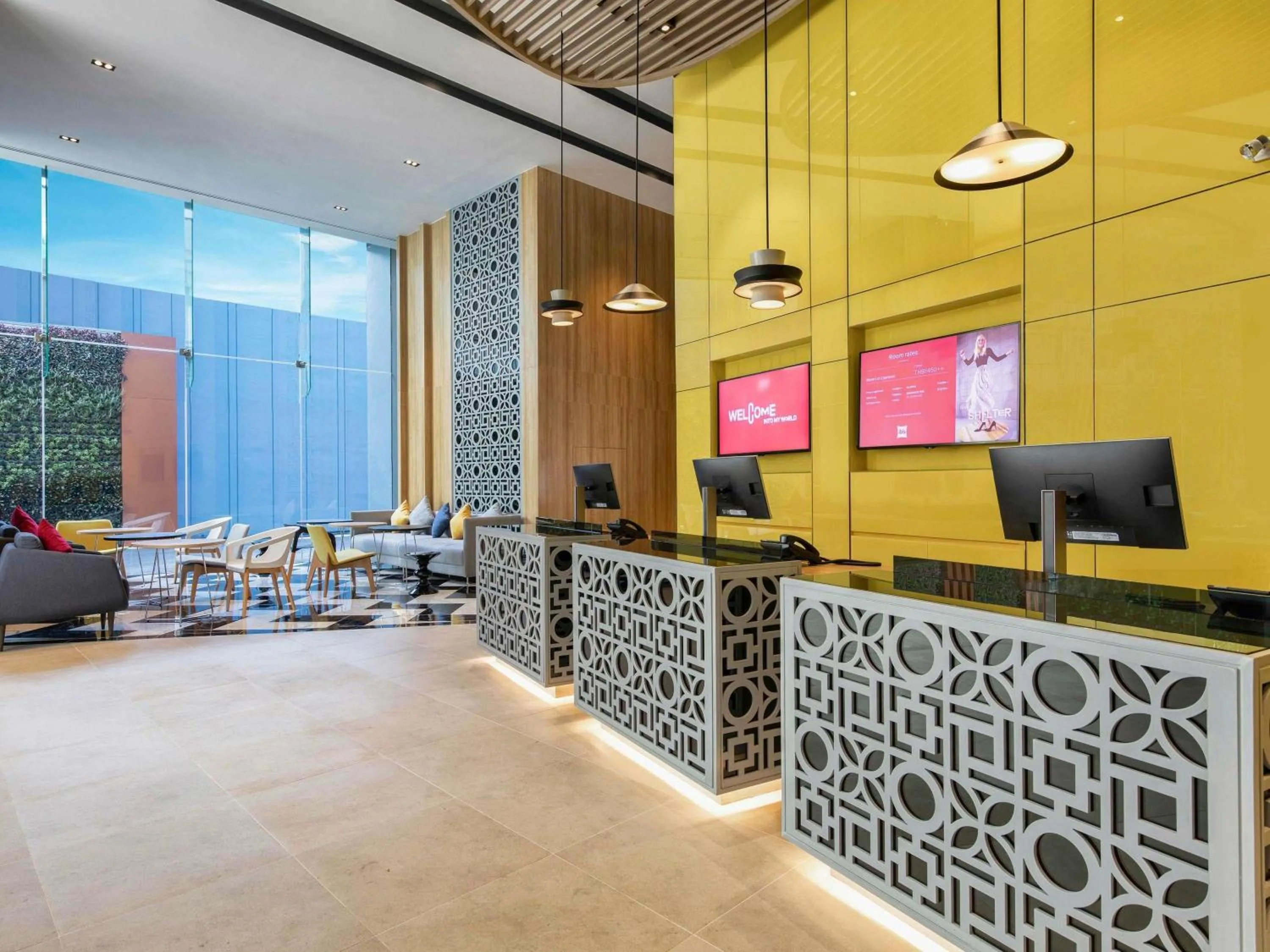 Property building in ibis Bangkok Sukhumvit 24