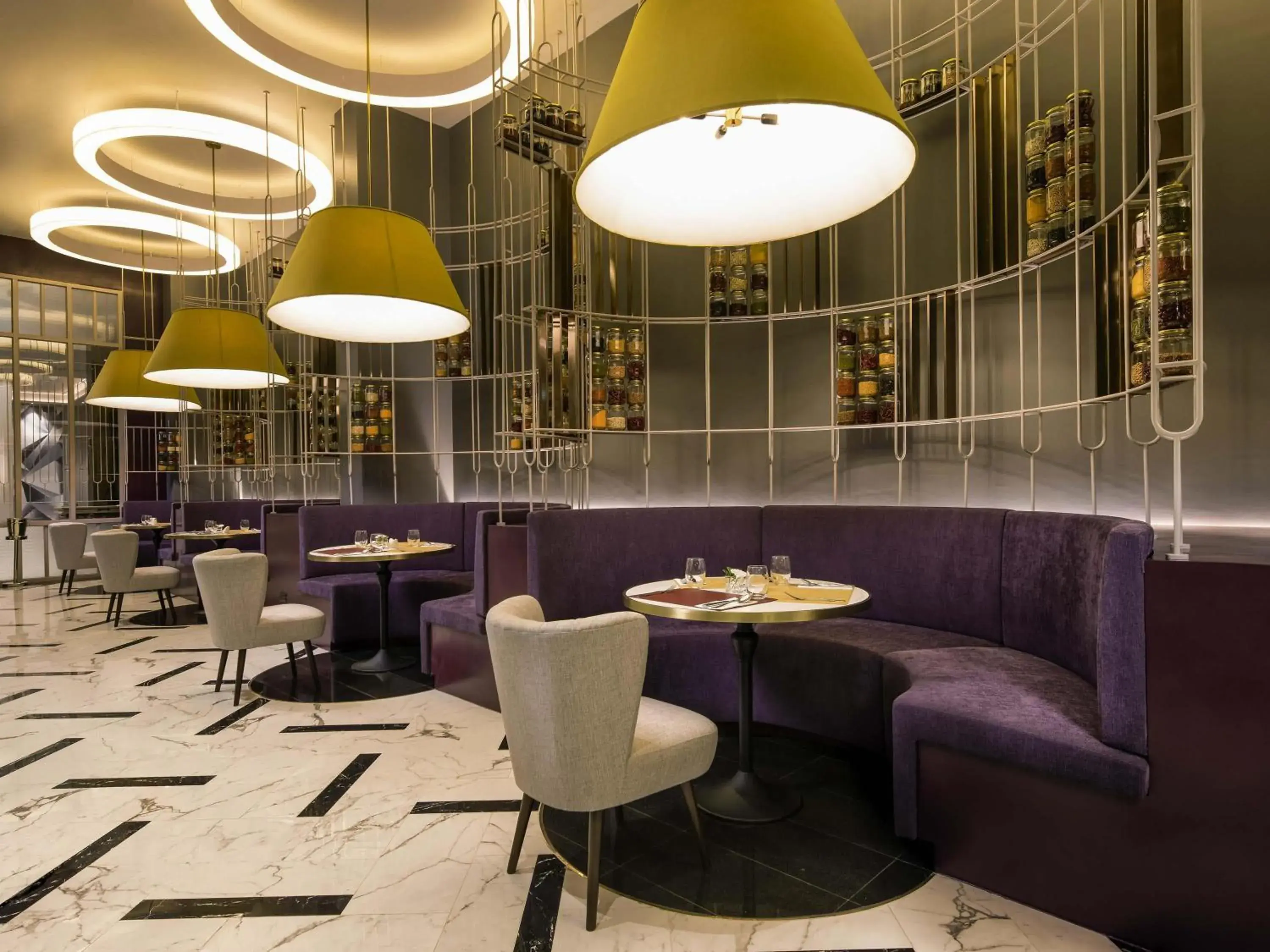 Restaurant/places to eat in ibis Bangkok Sukhumvit 24 Restaurant/places to eat in ibis Bangkok Sukhumvit 24