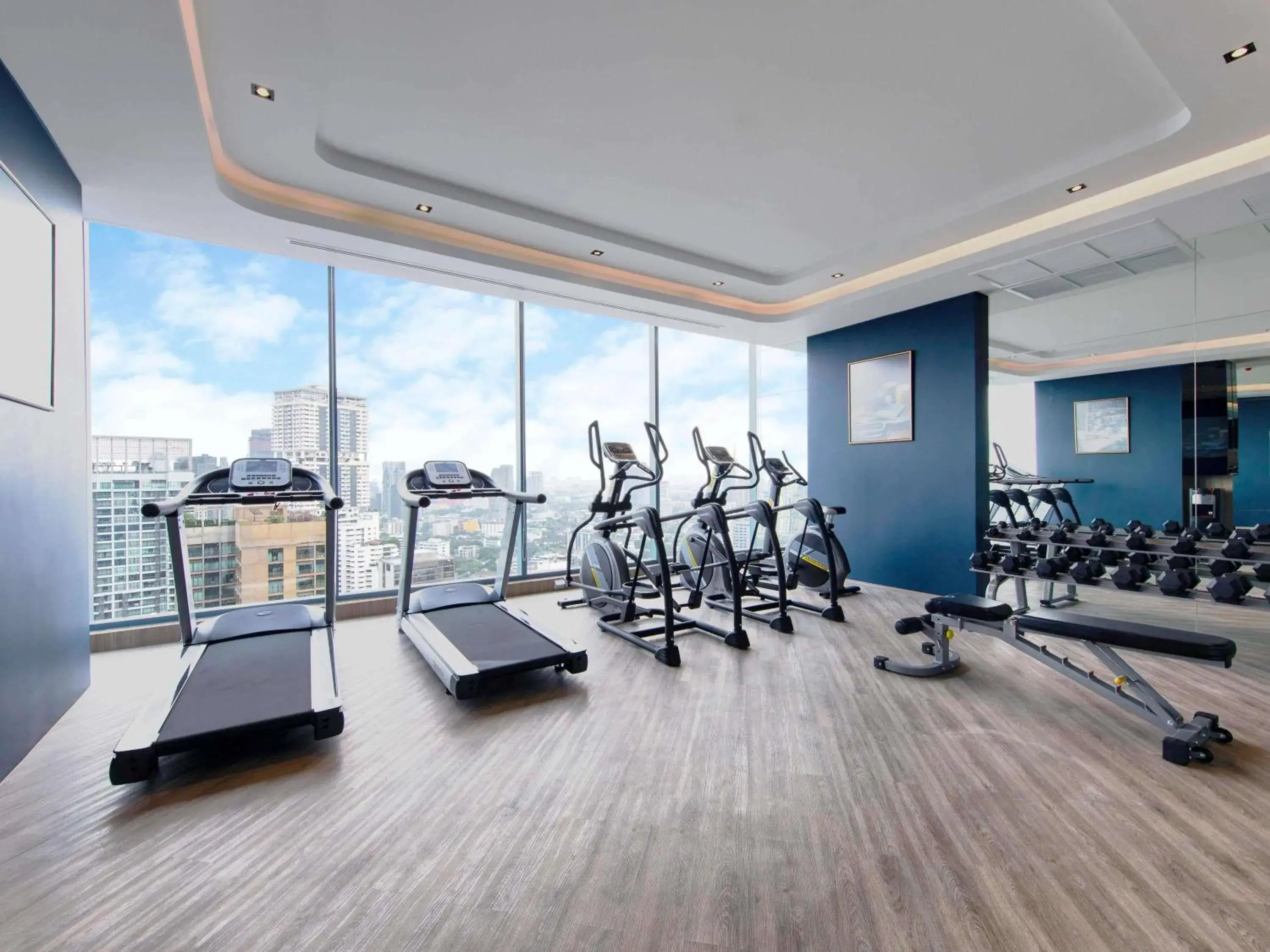 Fitness centre/facilities in Mercure Bangkok Sukhumvit 24 Fitness centre/facilities in Mercure Bangkok Sukhumvit 24