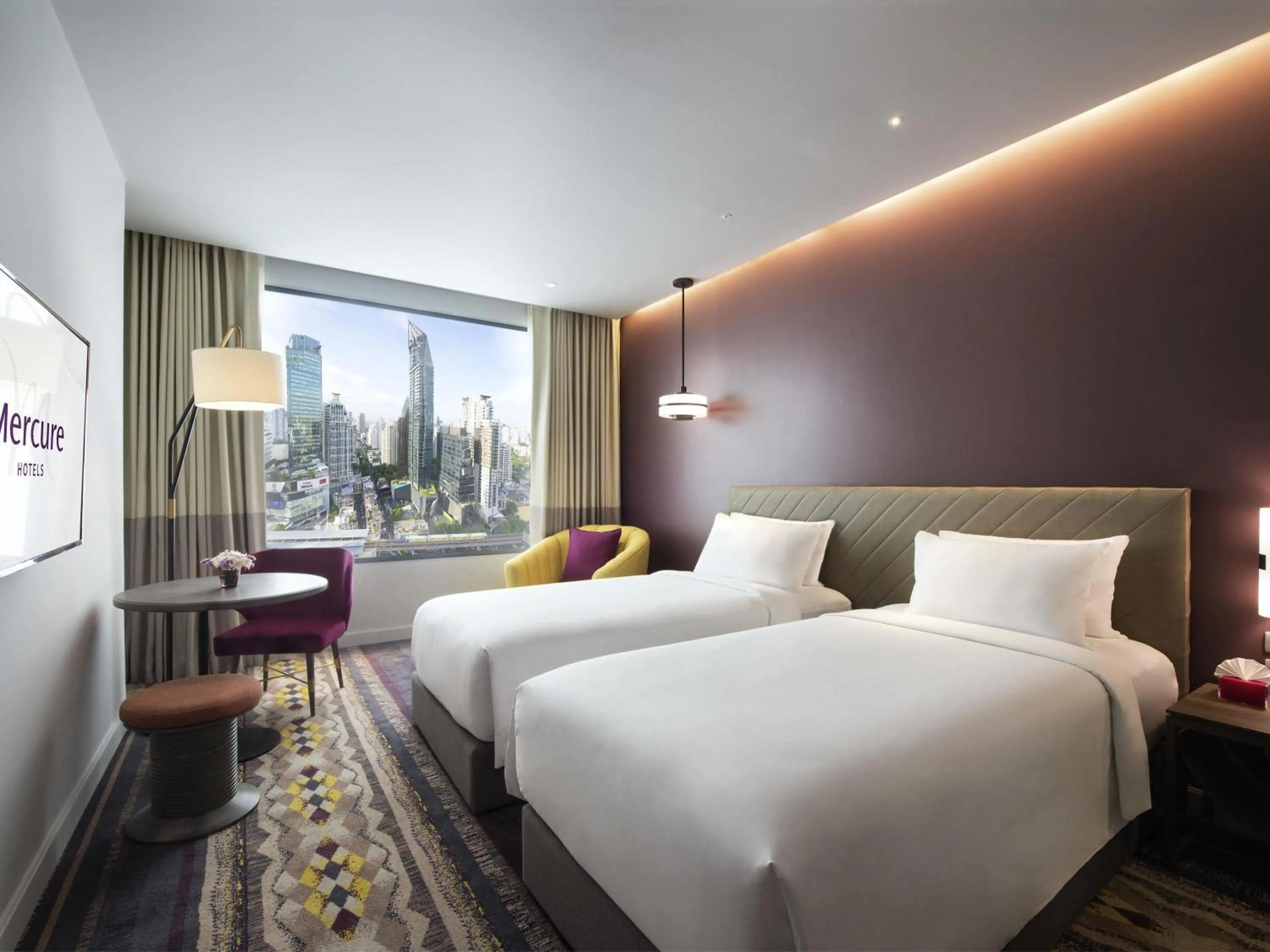 Bedroom, Bed in Mercure Bangkok Sukhumvit 24