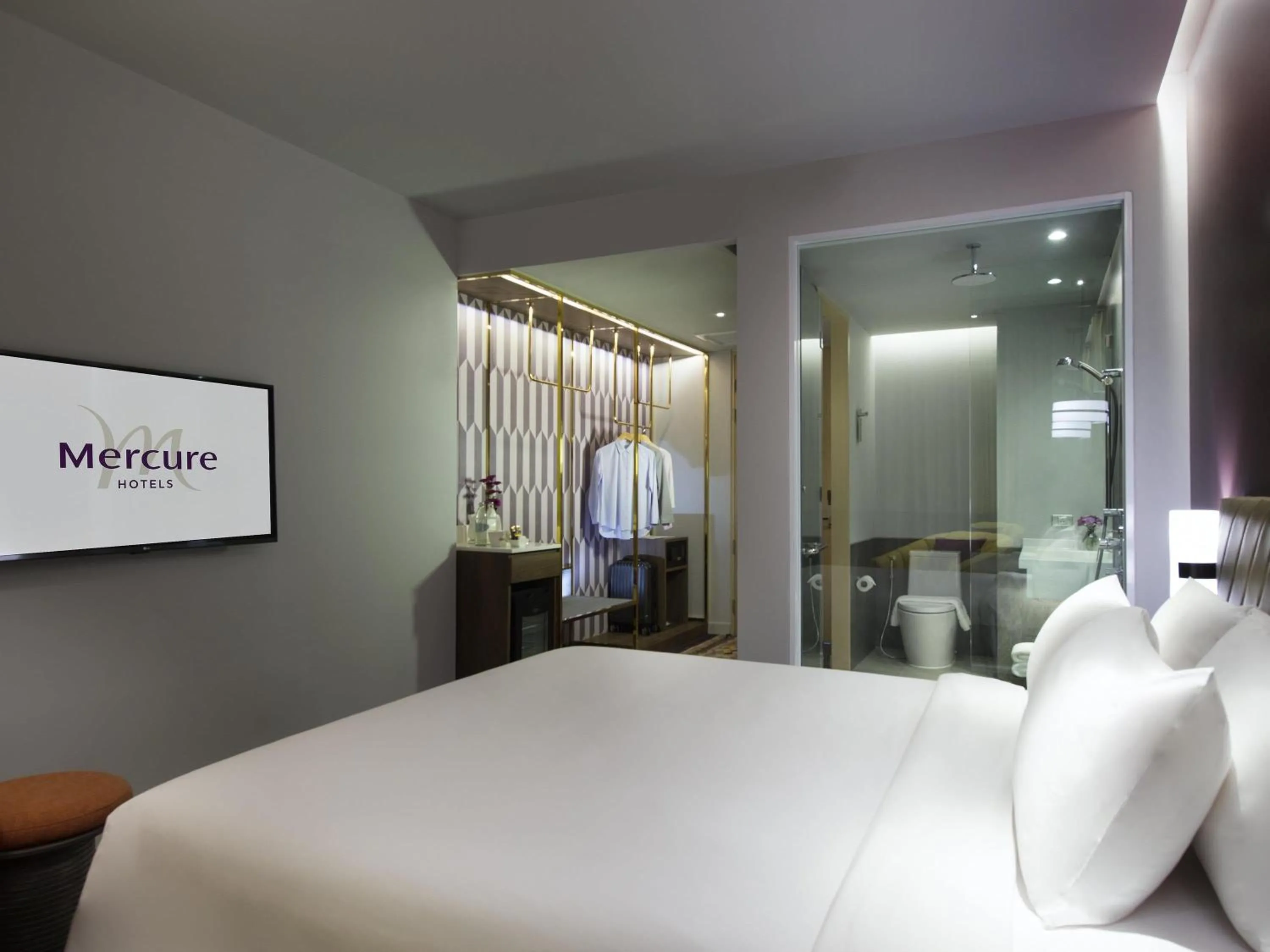 Bedroom, Bed in Mercure Bangkok Sukhumvit 24