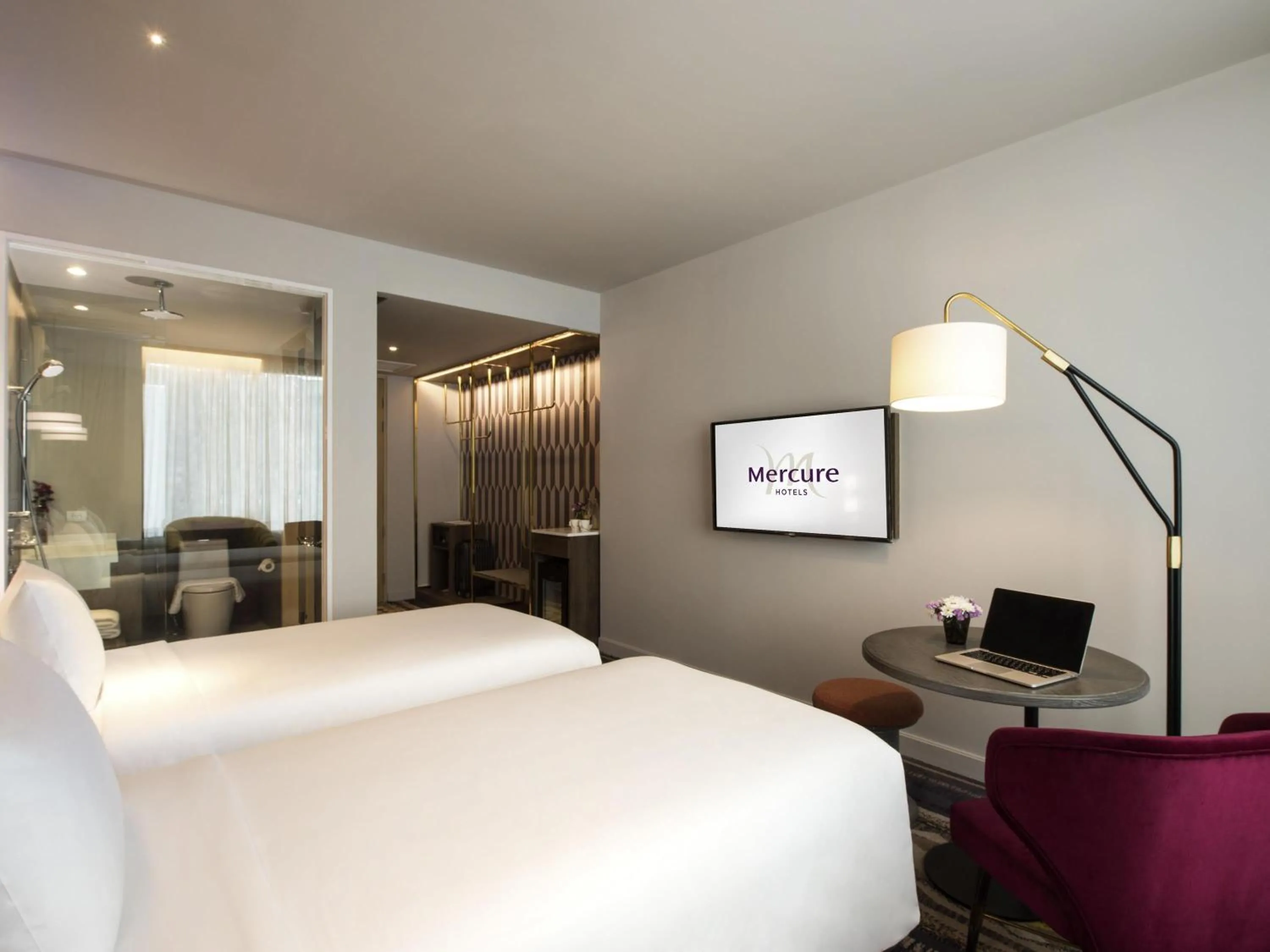 Bedroom, Bed in Mercure Bangkok Sukhumvit 24
