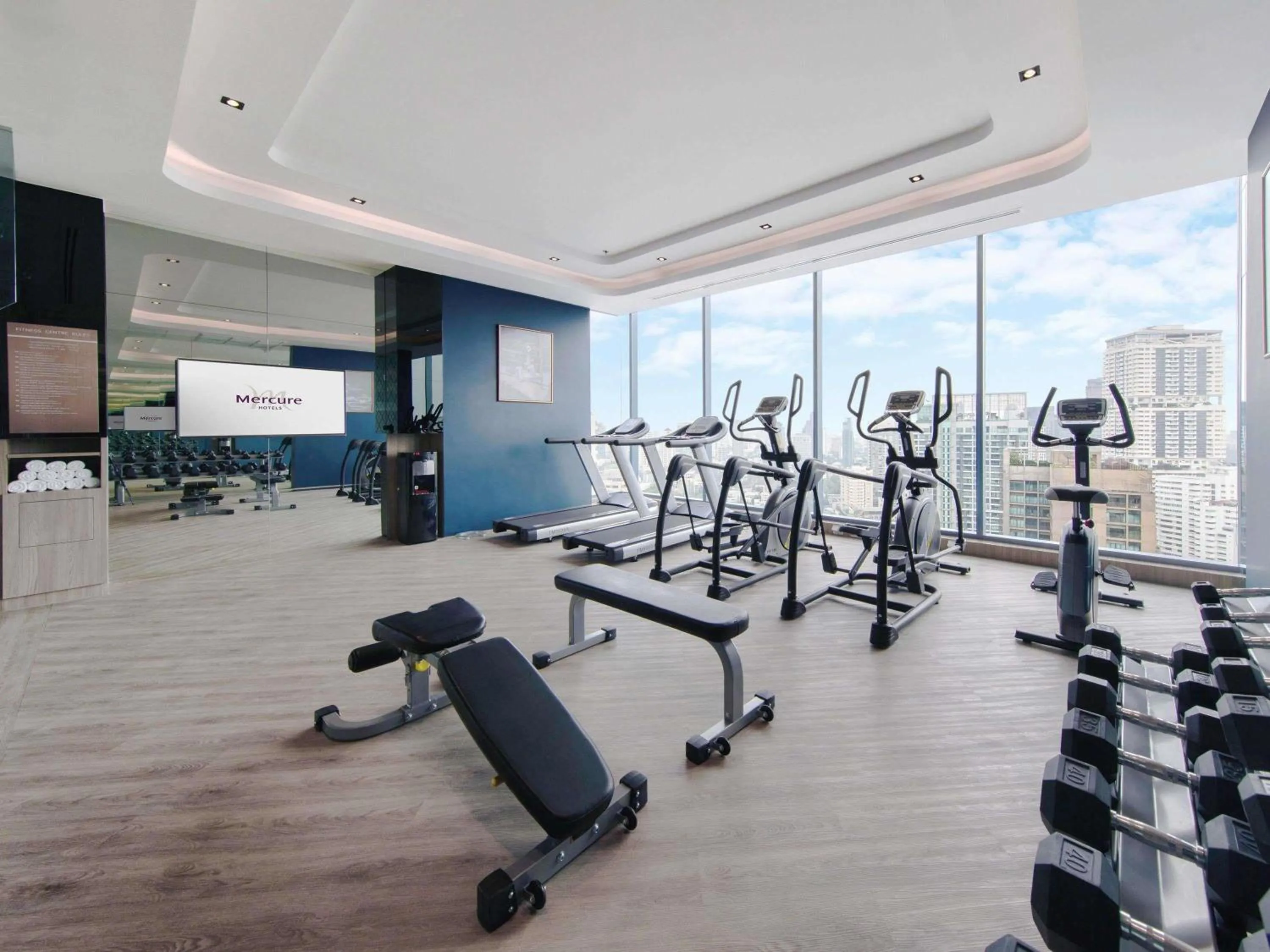 Fitness centre/facilities in Mercure Bangkok Sukhumvit 24