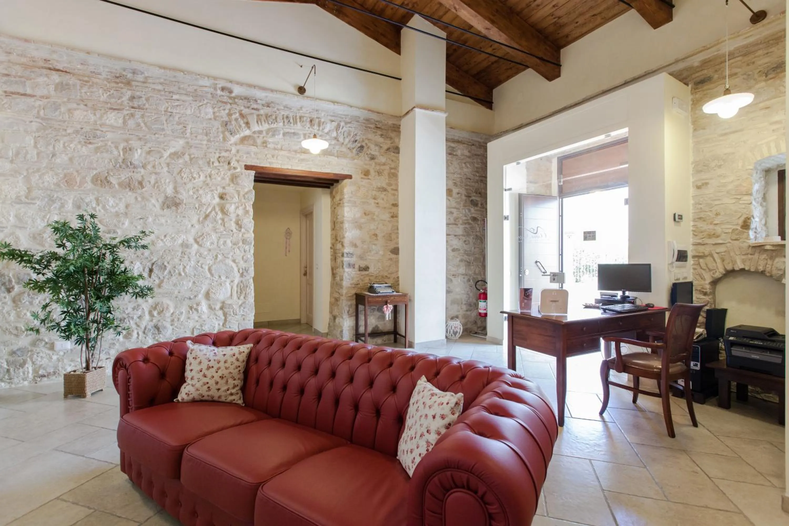 Lobby or reception in A Casa Nostra Residenza di Charme