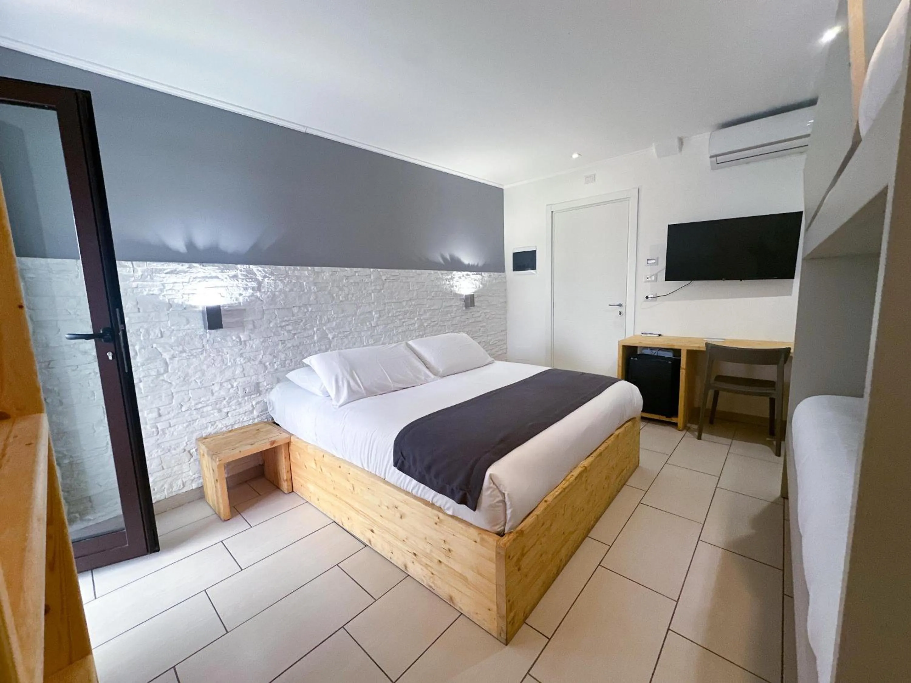 Bed in torquemada beach club