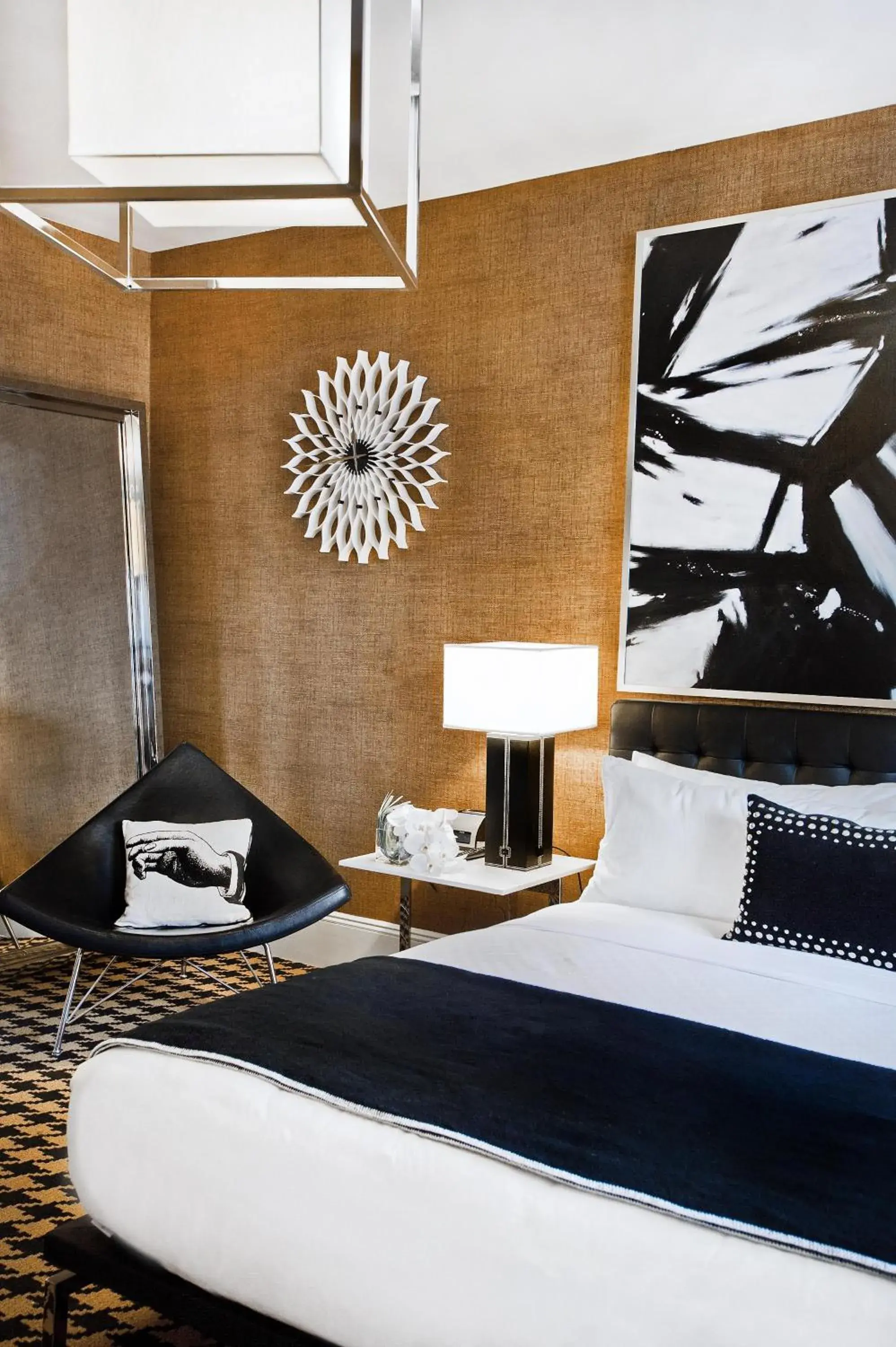 Bed in Ameritania at Times Square Bed in Ameritania at Times Square