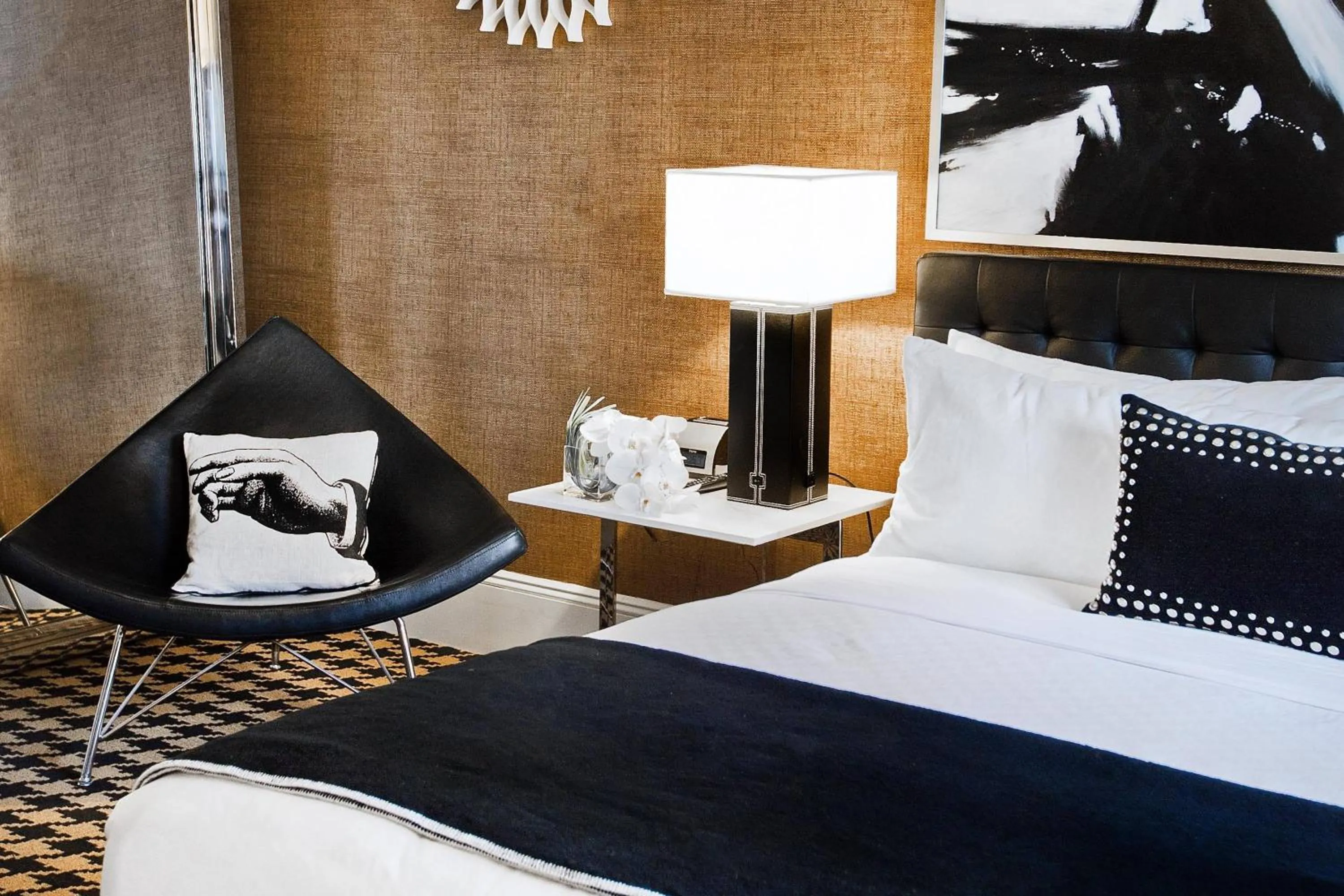 Bed in Ameritania at Times Square