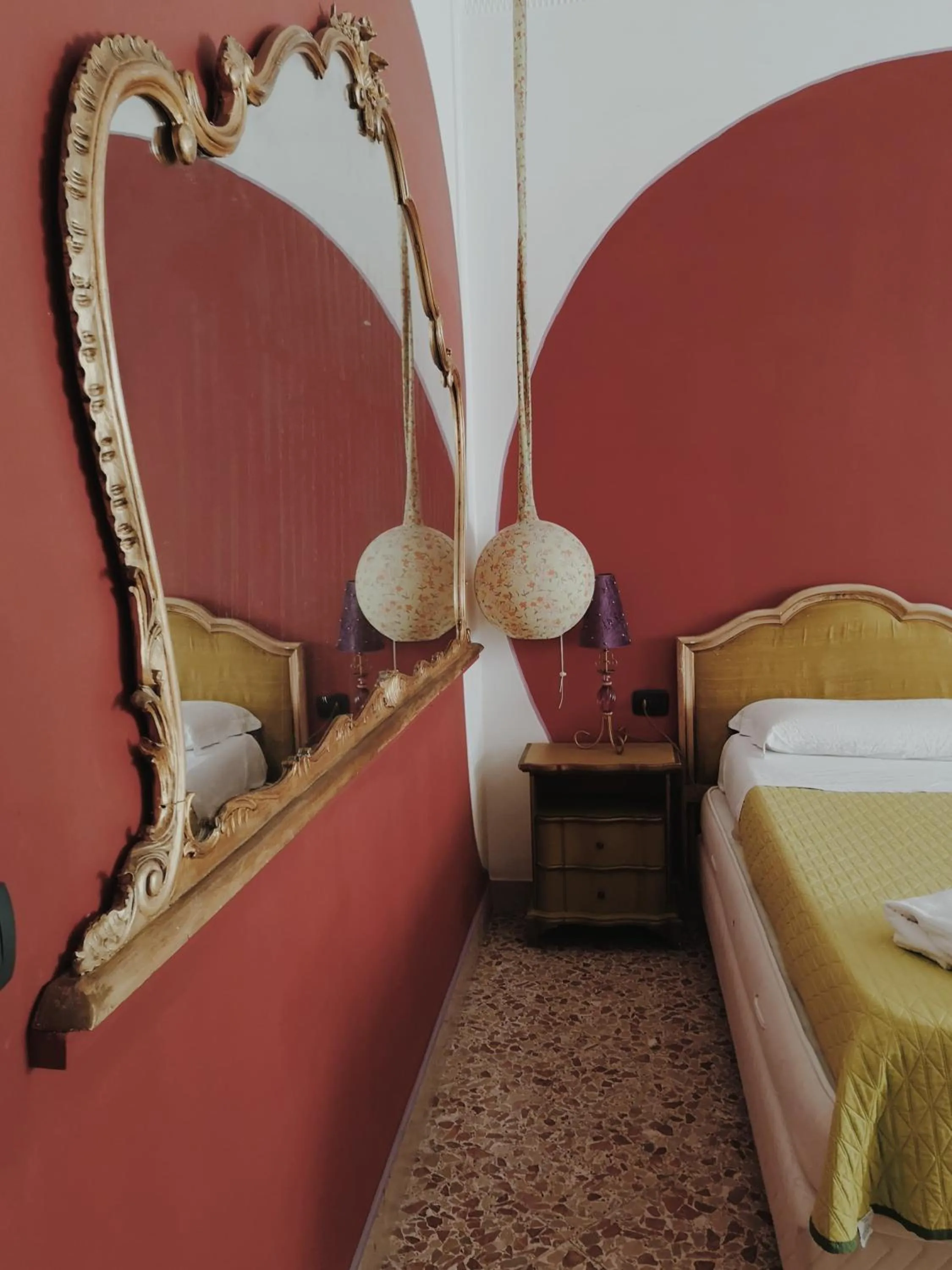 Photo of the whole room, Bed in Abali' Gran Sultanato