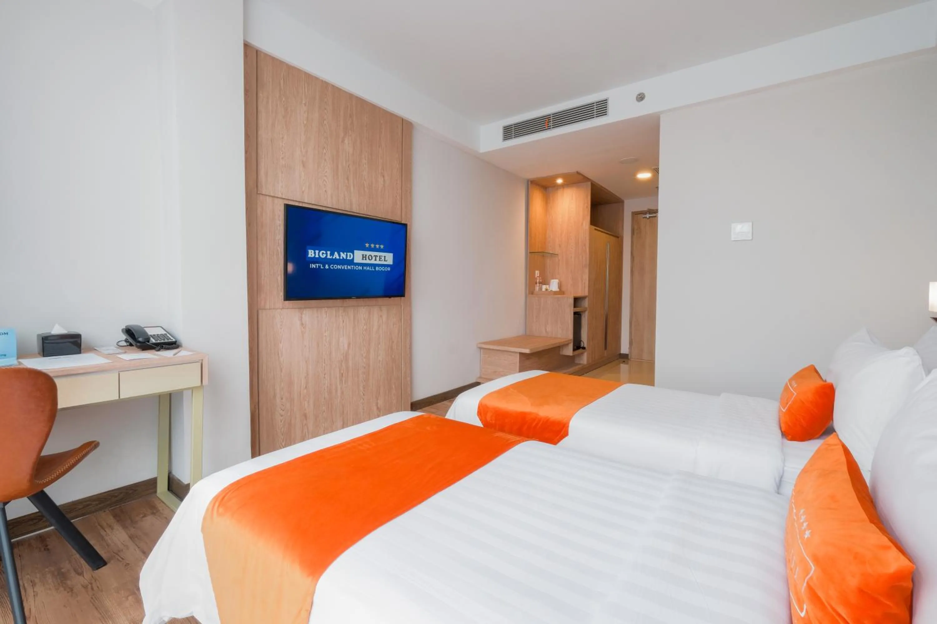 Bedroom, Bed in Bigland Bogor Hotel Powered by Archipelago