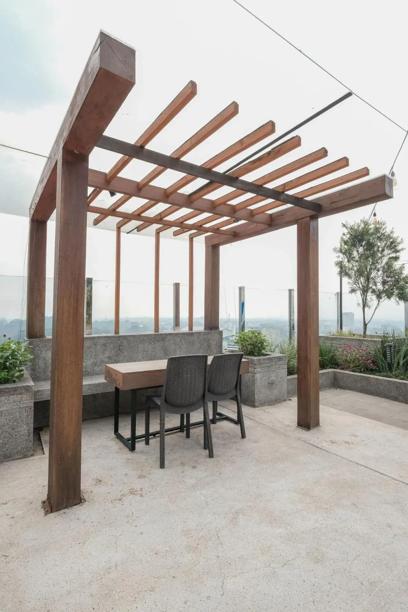 Restaurant/places to eat in Bigland Bogor Hotel Powered by Archipelago Restaurant/places to eat in Bigland Bogor Hotel Powered by Archipelago