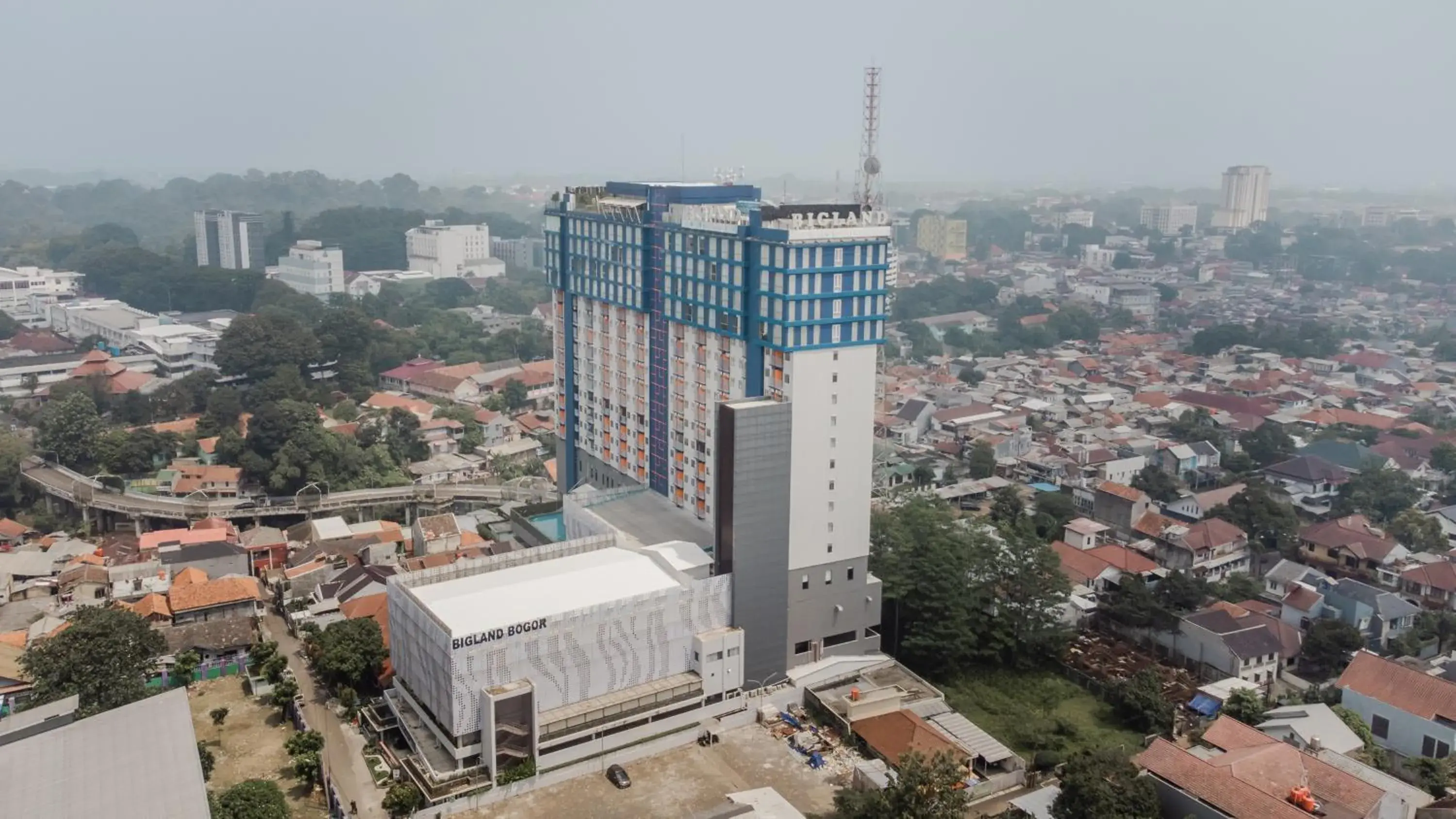 Property building in Bigland Bogor Hotel Powered by Archipelago Property building in Bigland Bogor Hotel Powered by Archipelago