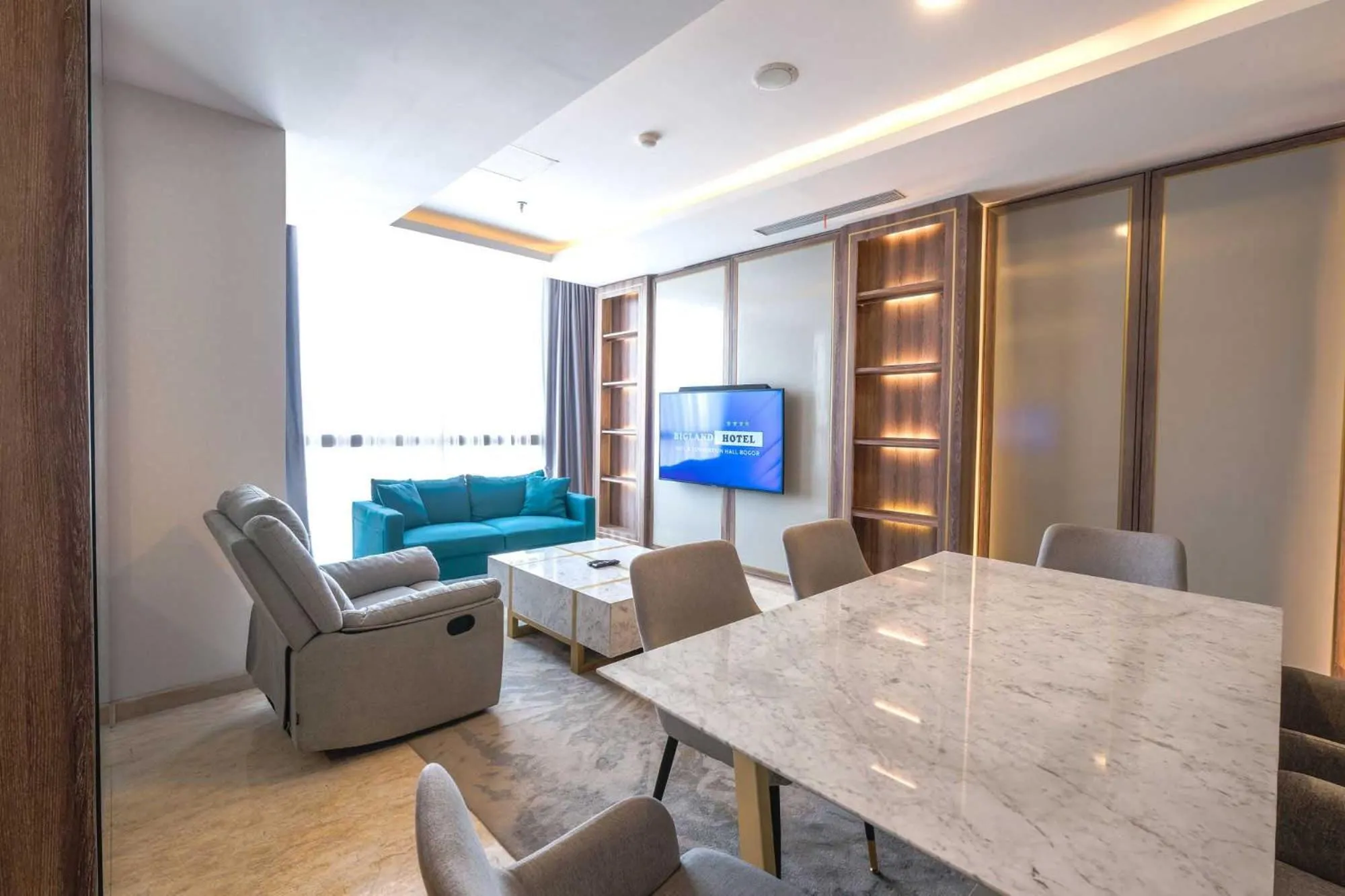 Living room in Bigland Bogor Hotel Powered by Archipelago