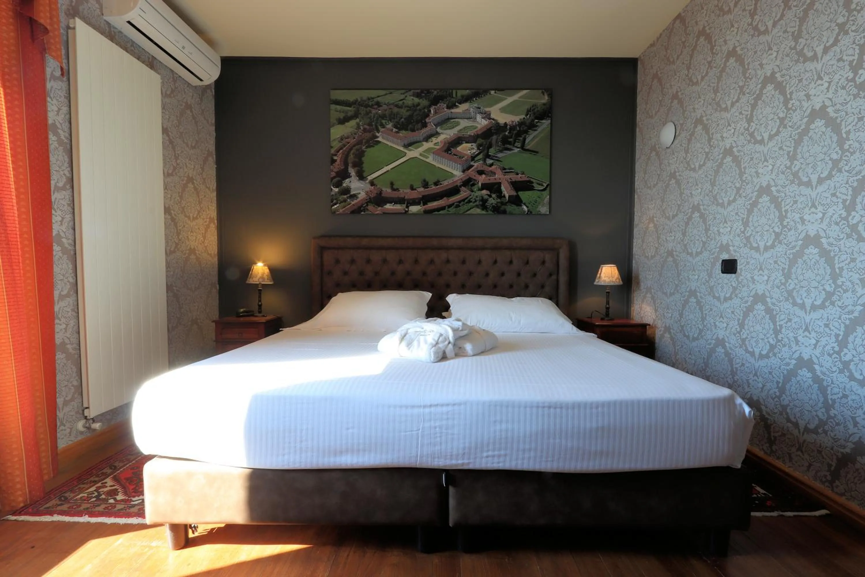 Bed in Felicin - Palazzo Boeri Panoramic Suites