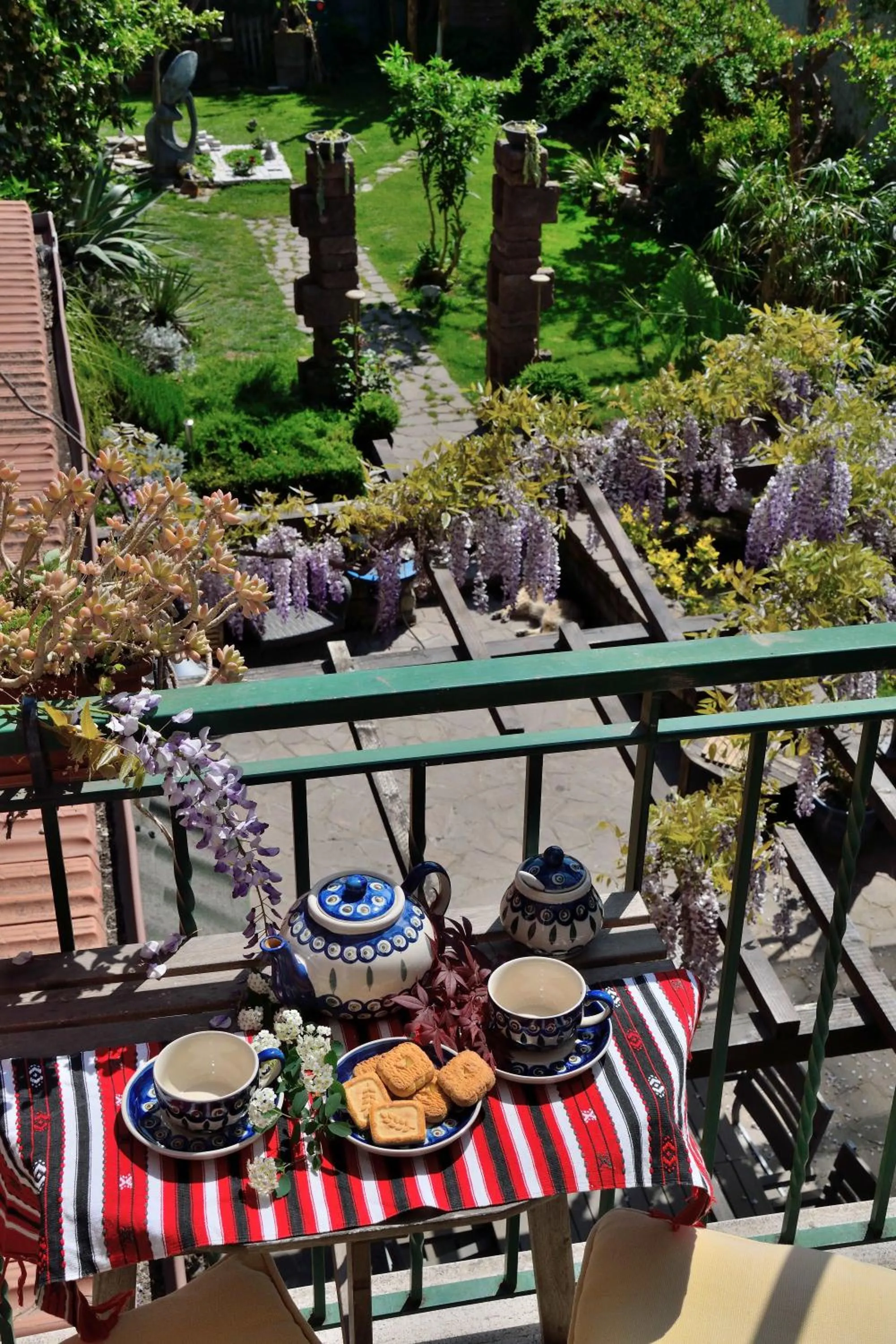 Garden view in Abbraccia Morfeo Roma