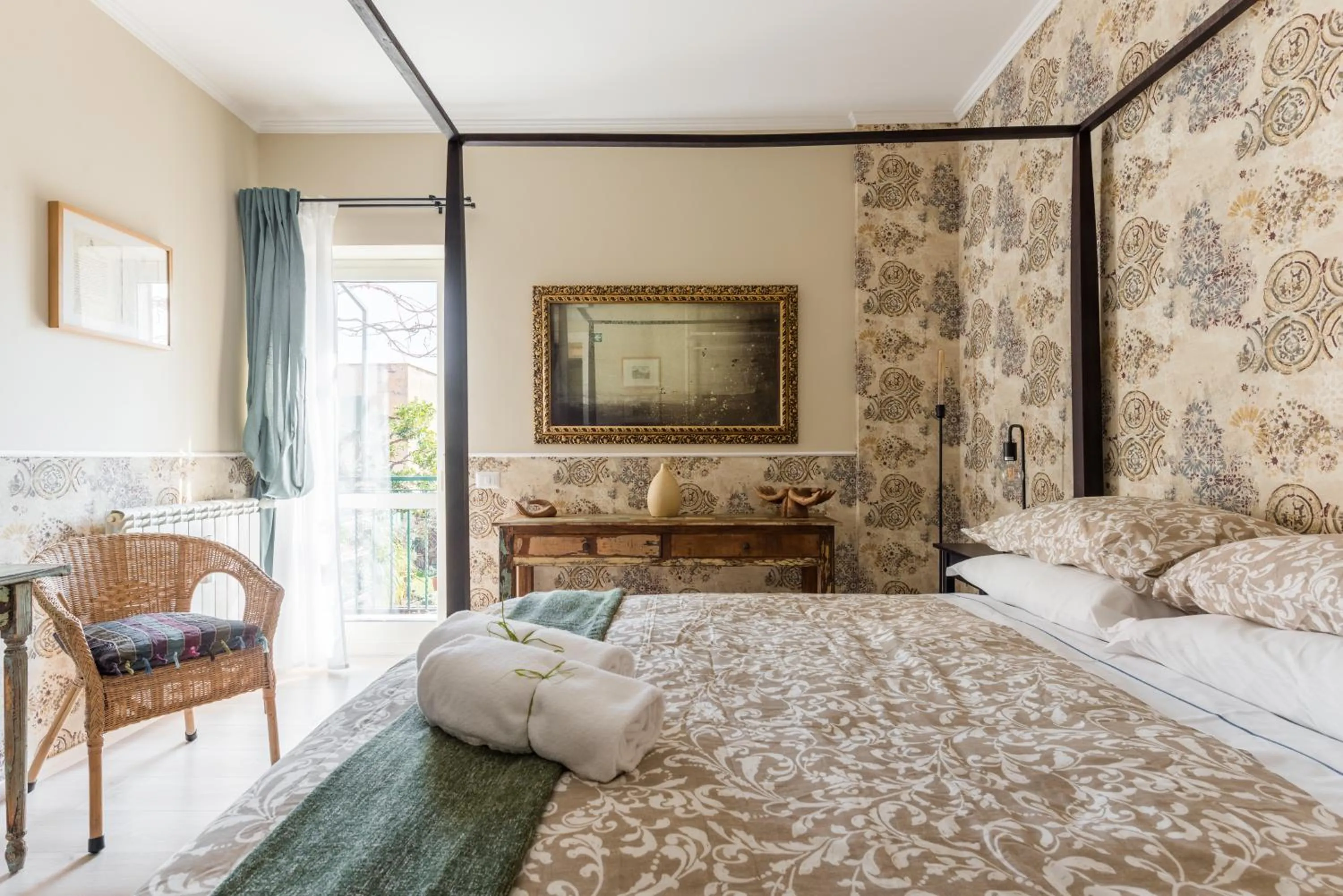 Bed in Abbraccia Morfeo Roma