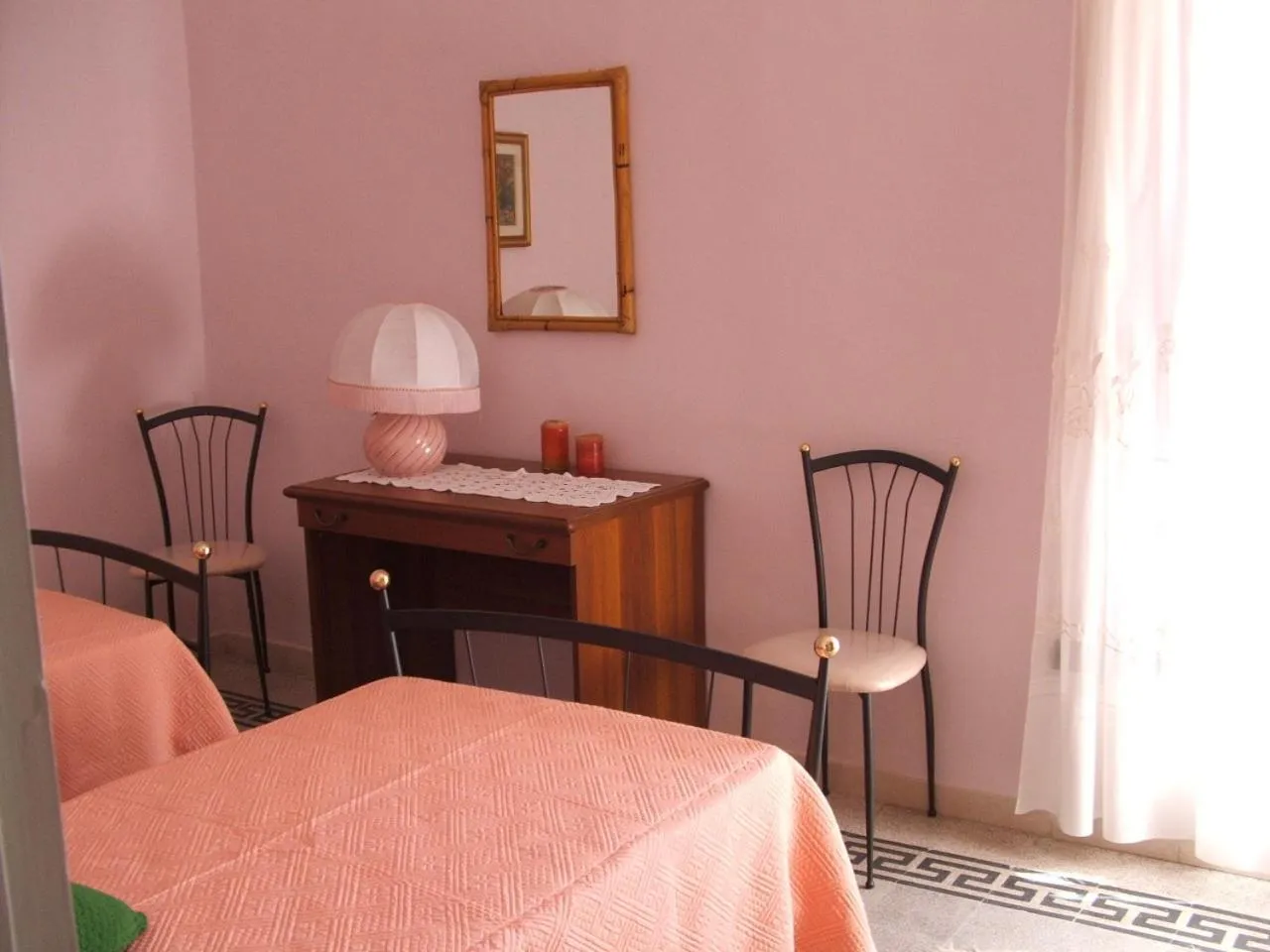 Photo of the whole room in Abruzzo Segreto