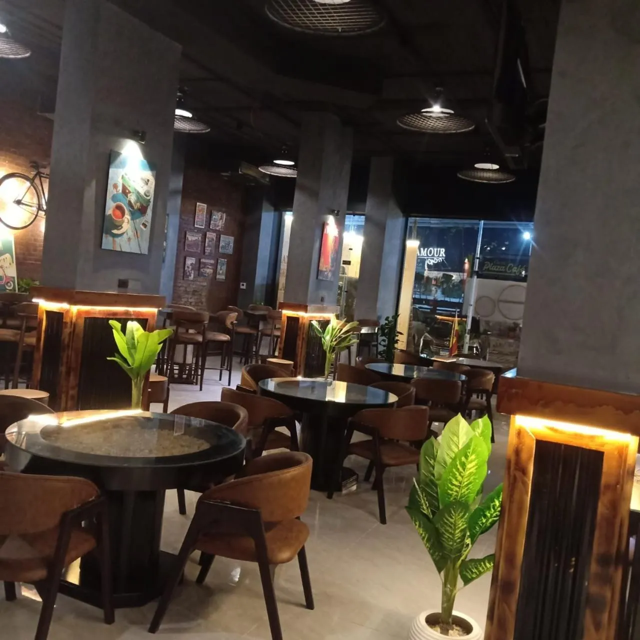 Restaurant/places to eat in Pyramids Gem Plaza Boutique Hotel & Restaurant