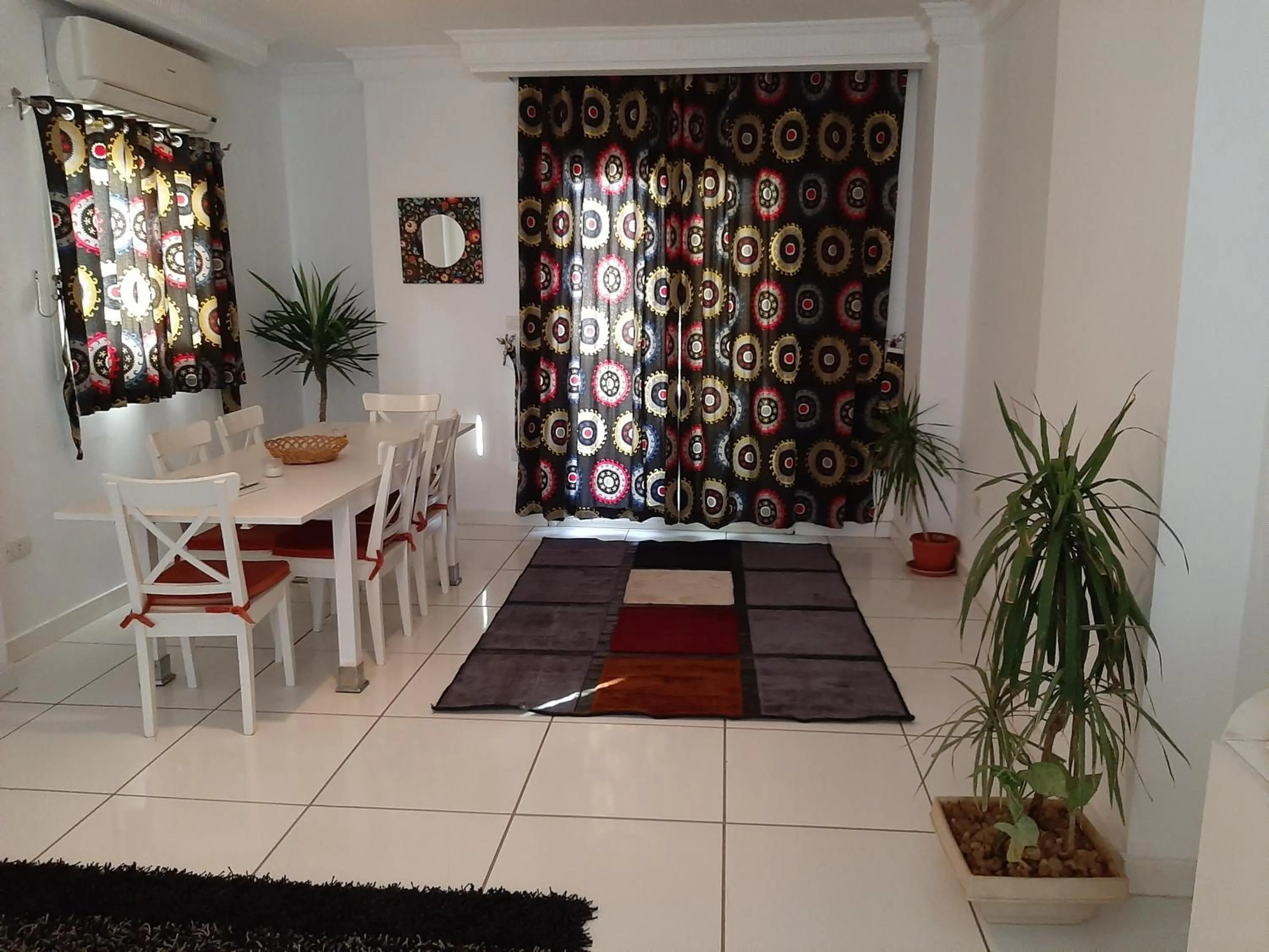 Dining area in Pyramids Gem Plaza Powered By Look