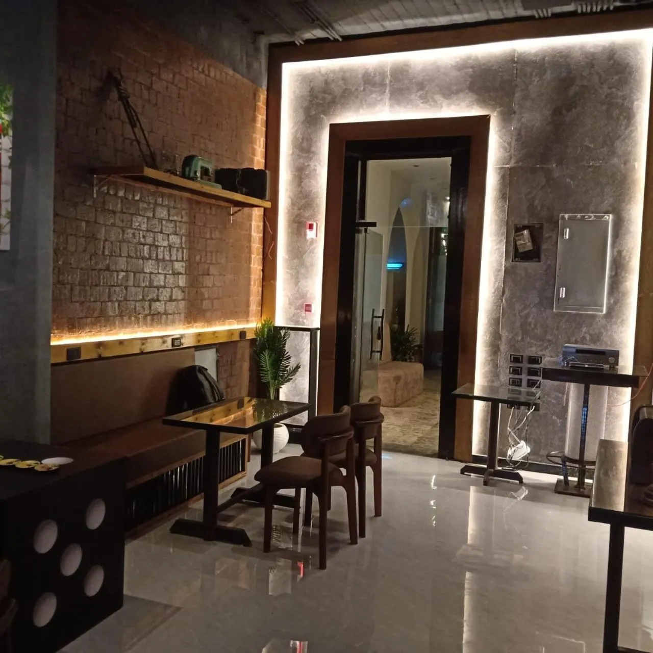 Restaurant/places to eat in Pyramids Gem Plaza Boutique Hotel & Restaurant