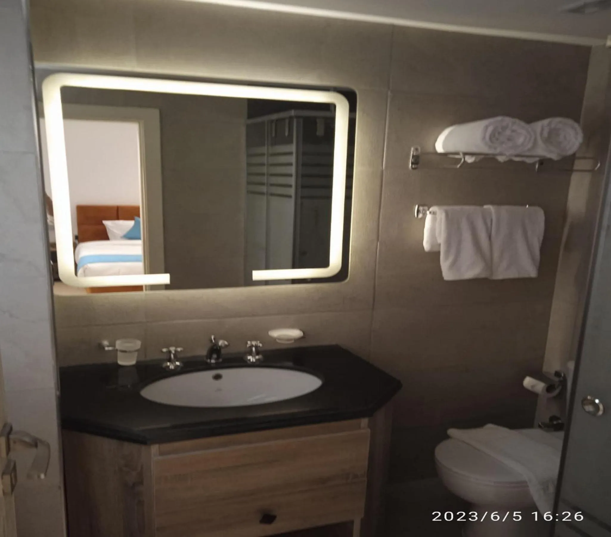 Bathroom in Pyramids Gem Plaza Powered By Look