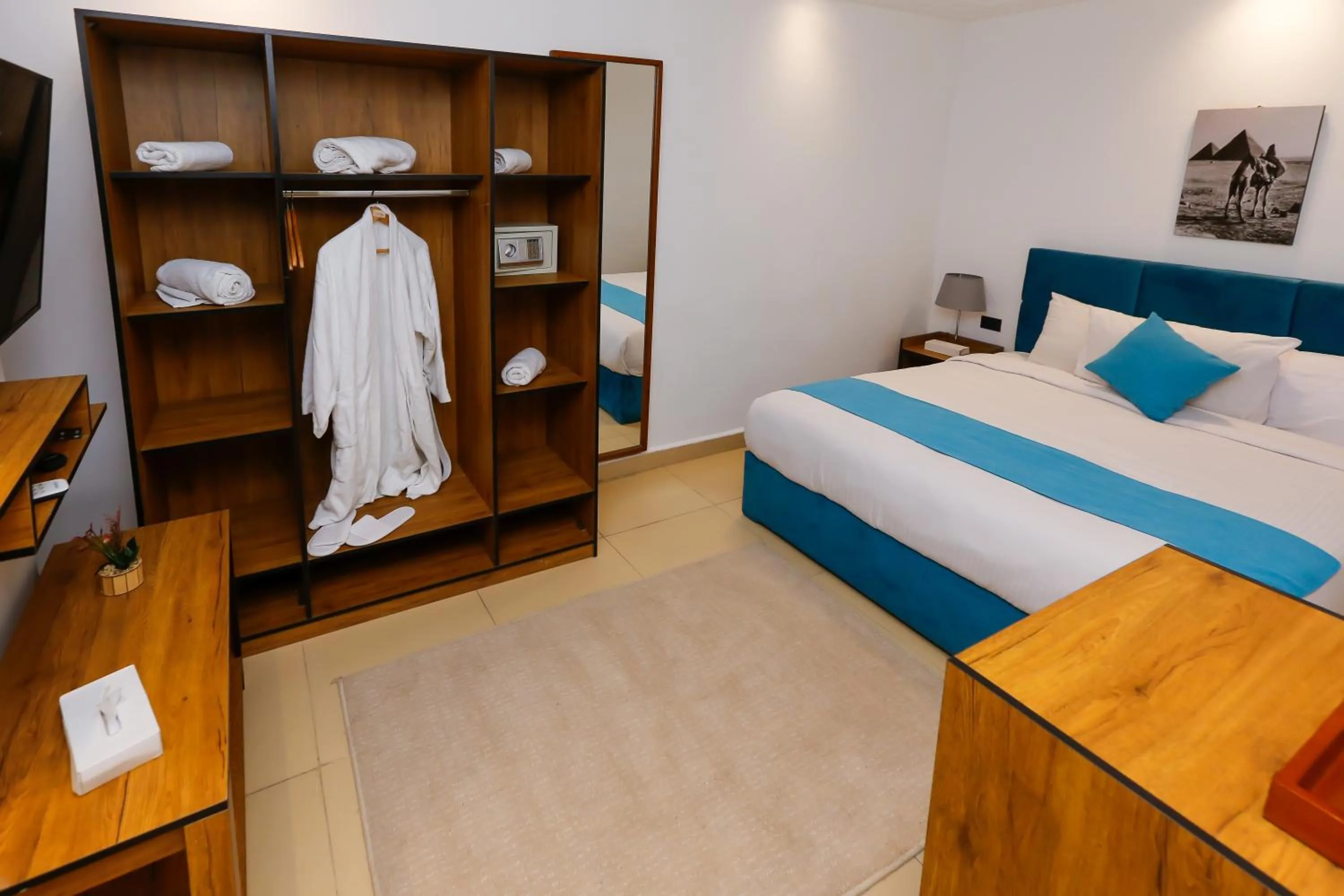 Bed in Pyramids Gem Plaza Boutique Hotel & Restaurant