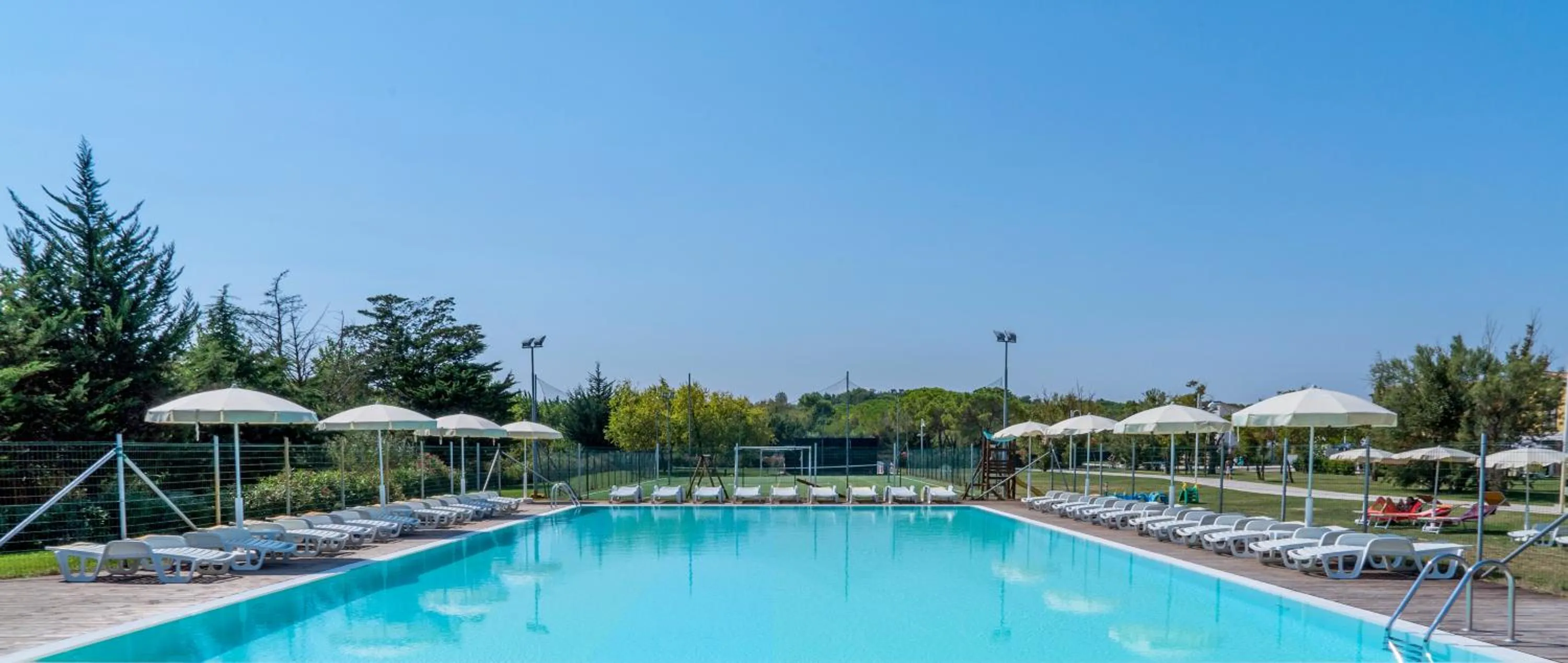 Swimming pool in Adamo ed Eva Resort