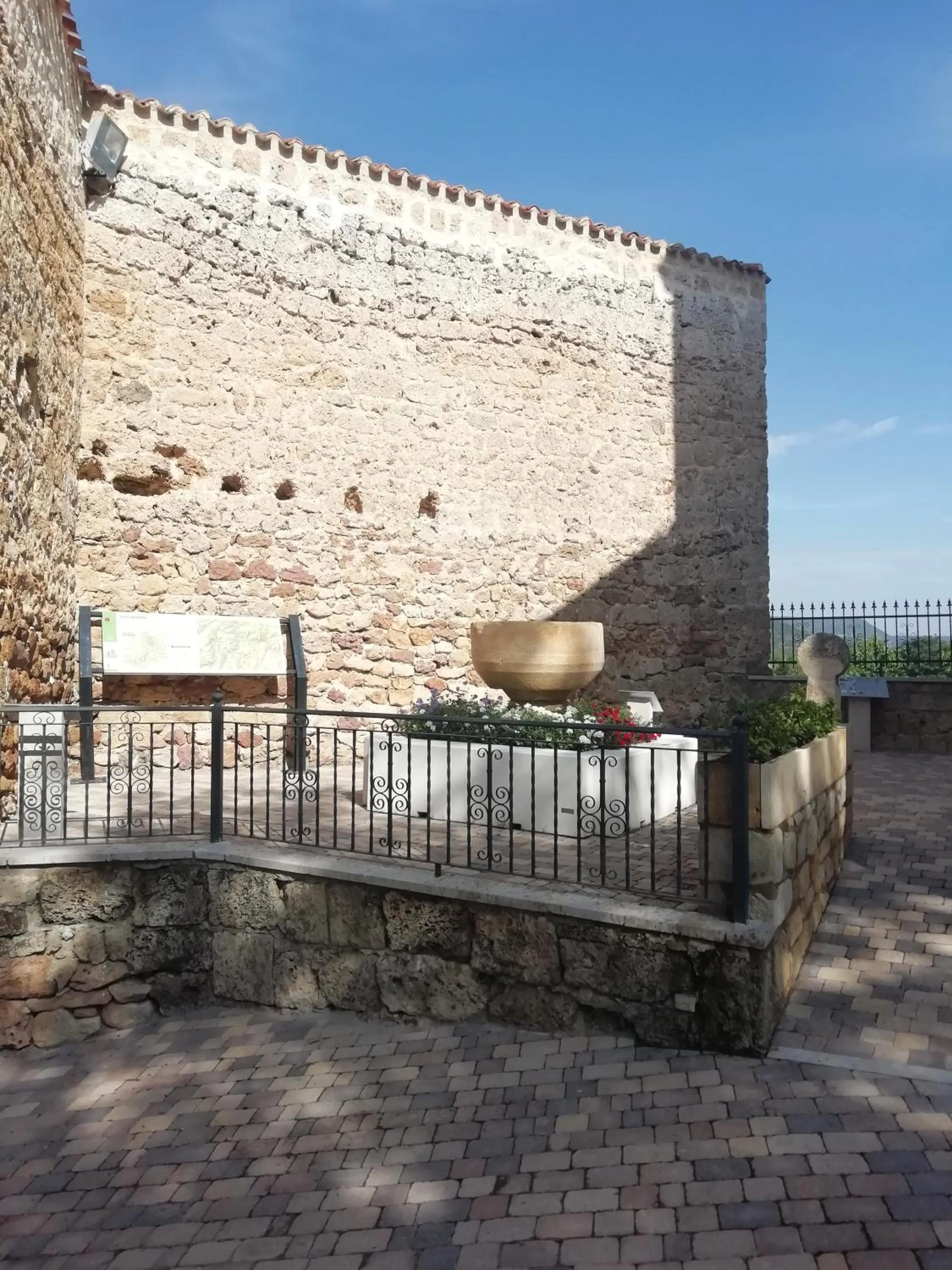 Nearby landmark in Hotel Rural Aguazul