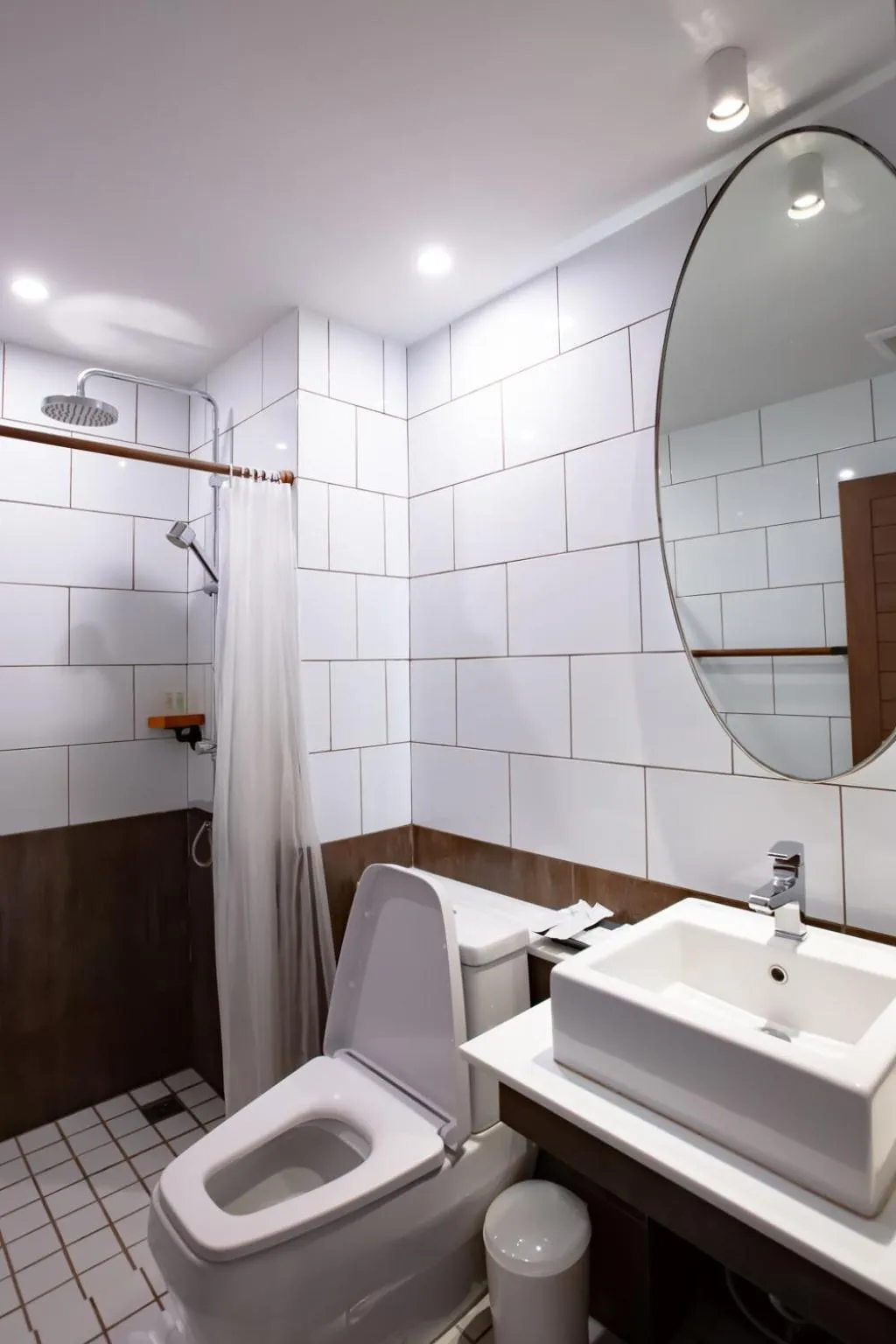 Shower in Navakitel Design Hotel